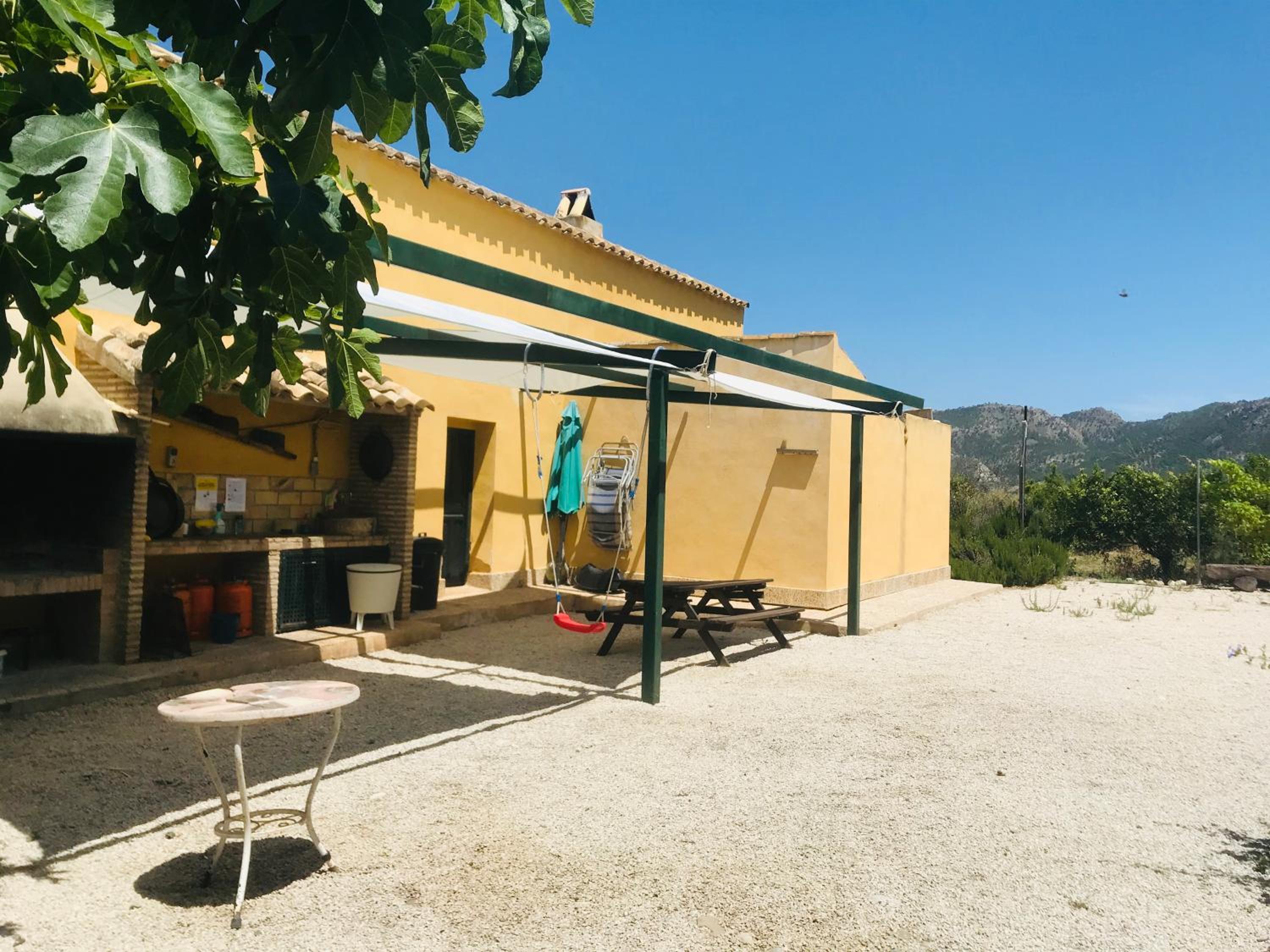 Casas Amarillas. Finca el Campillo