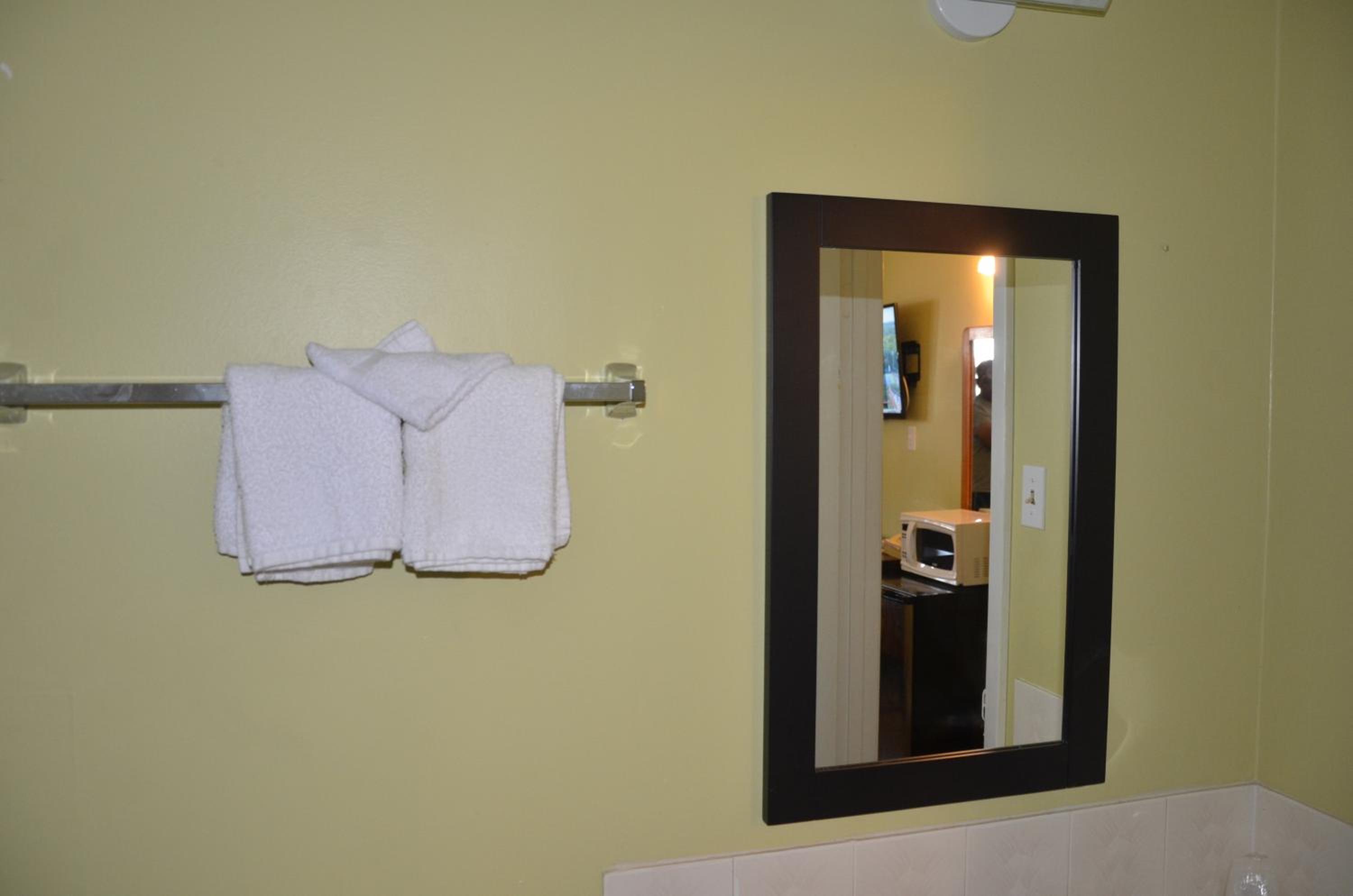 Coachman Inn