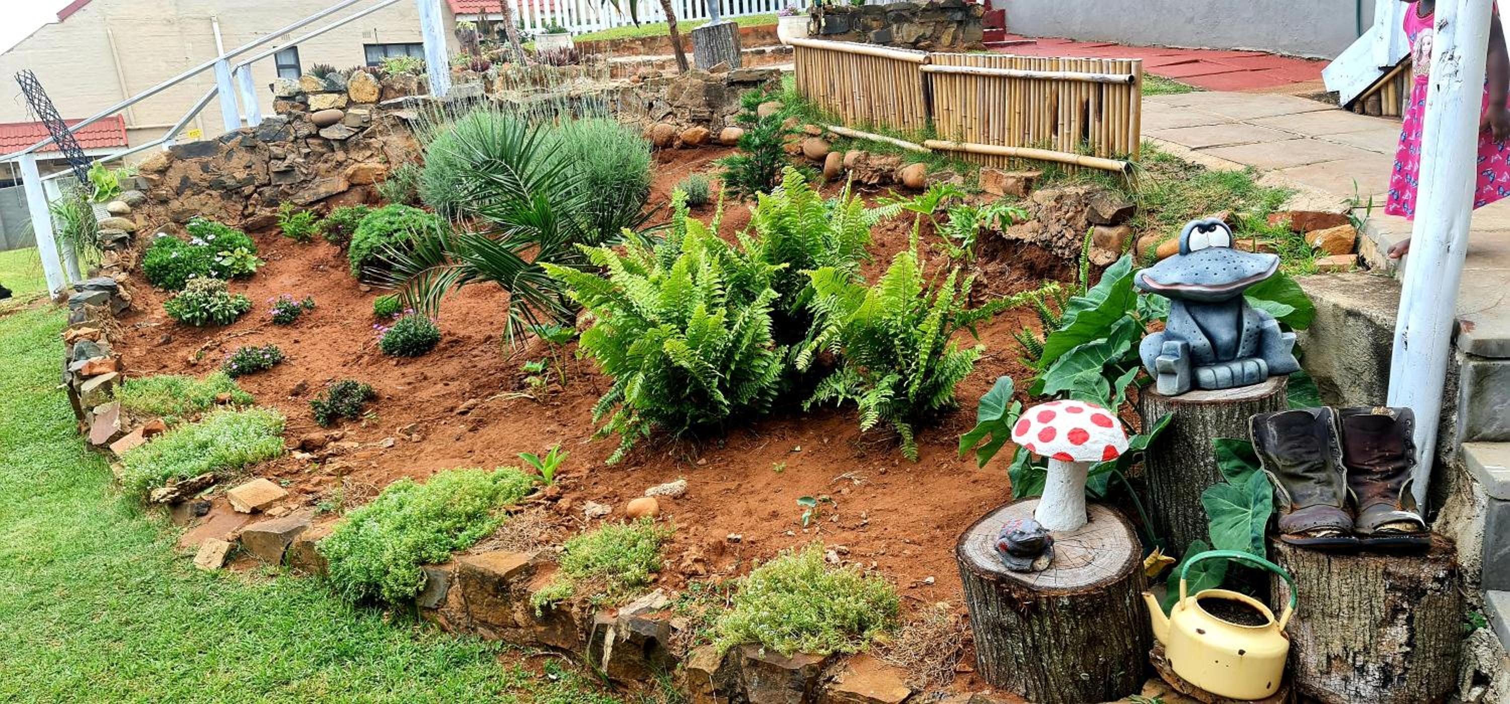 Mattaniah Pet friendly Accommodation view 4