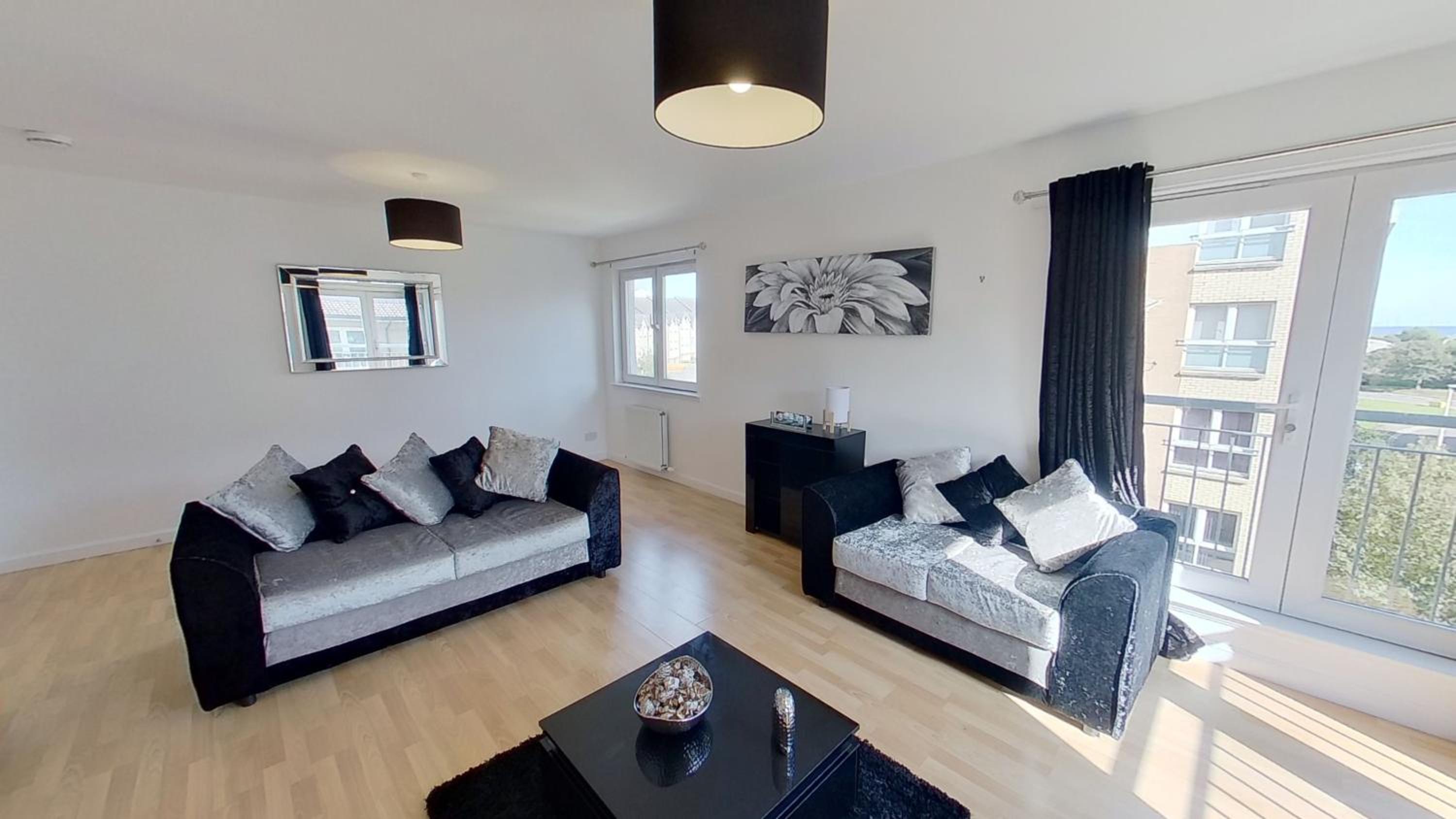 Orange Apartments Bothwell Road view 3