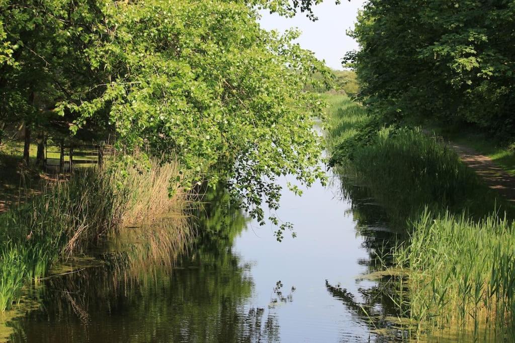 Hotel Knusse Vakantie Woning Zuidstraat 103c