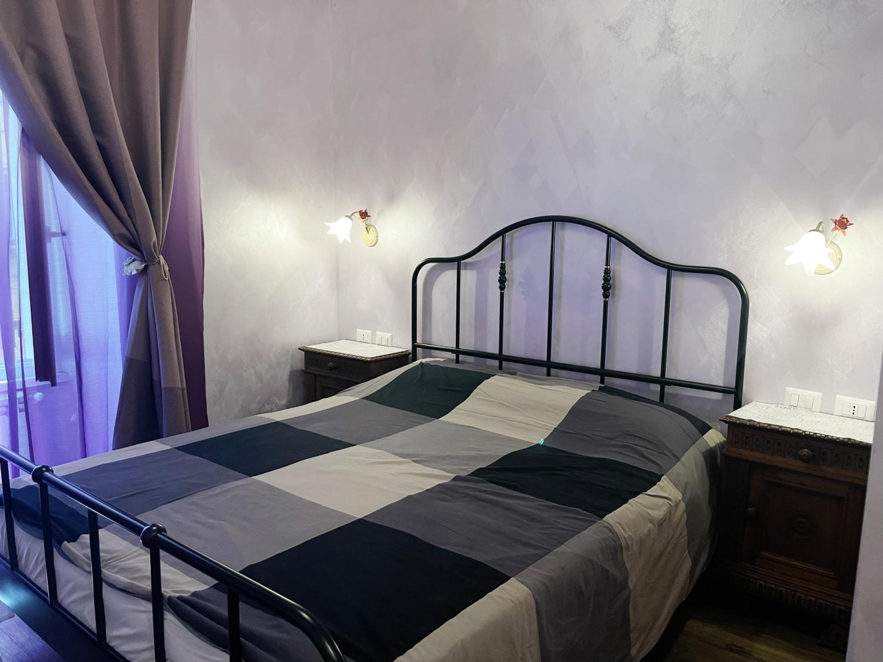 Iris Guest House