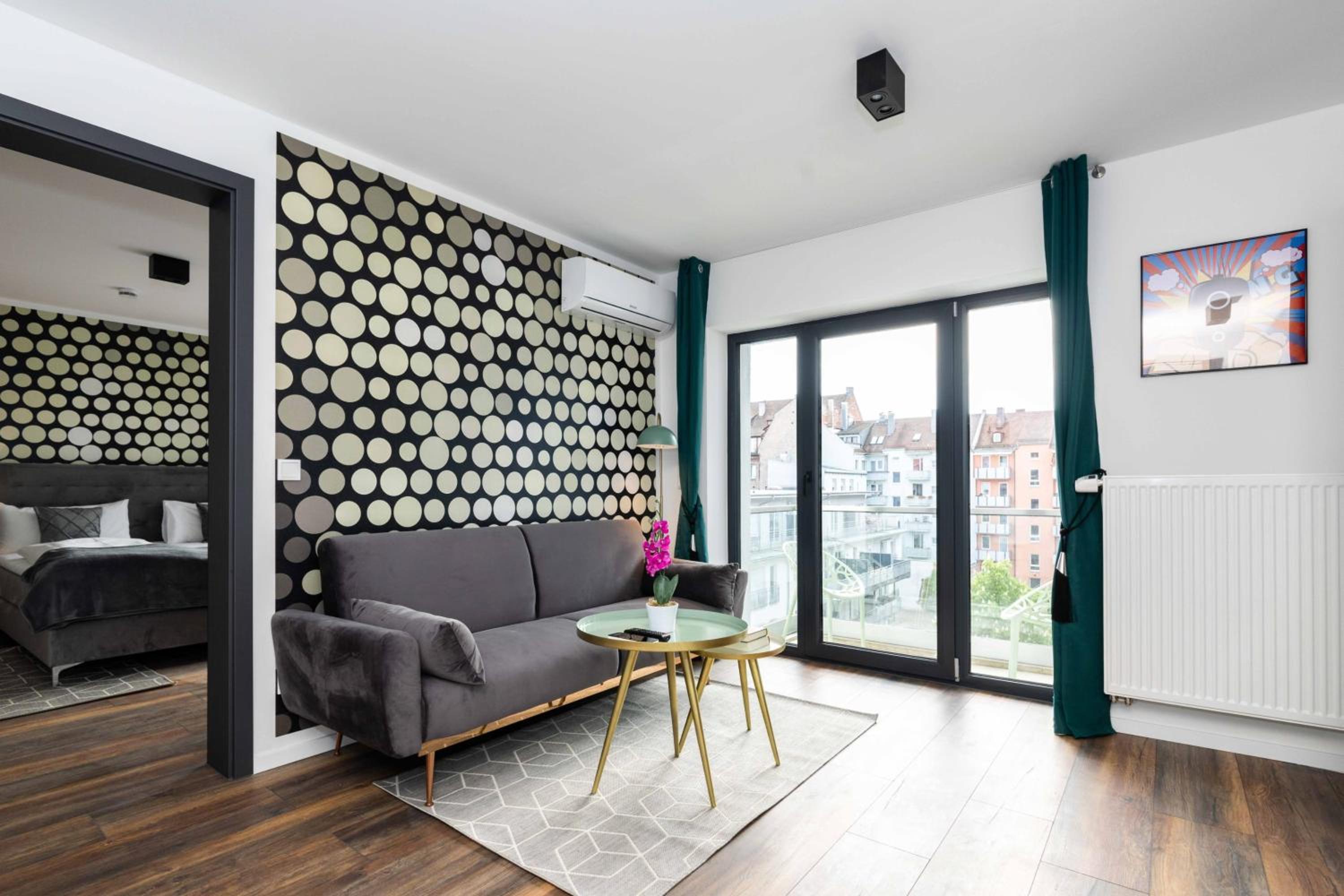 Eco Smart Apartments Premium City - Property Image 16