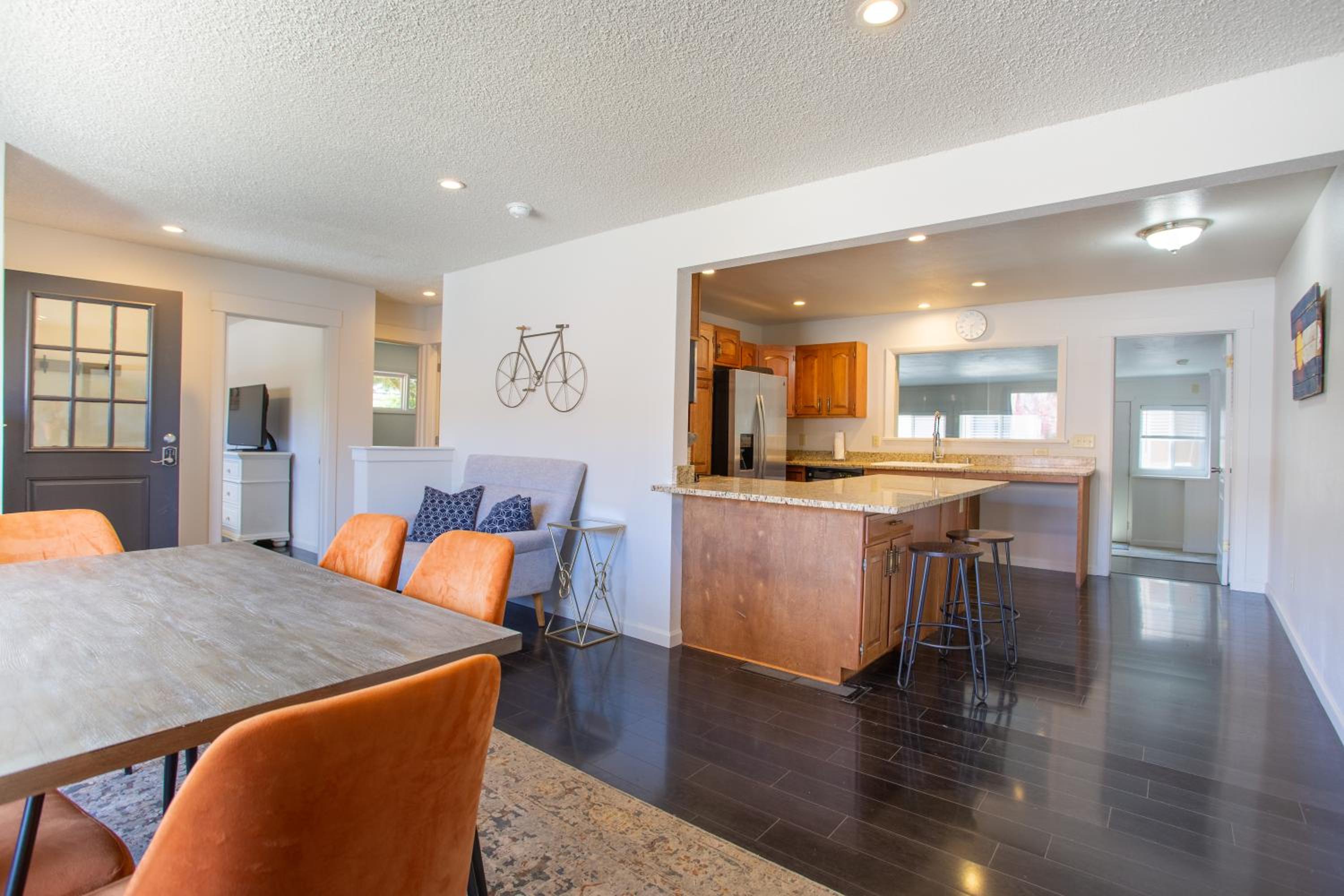 Spacious 4 bedroom house close to everything! view 3