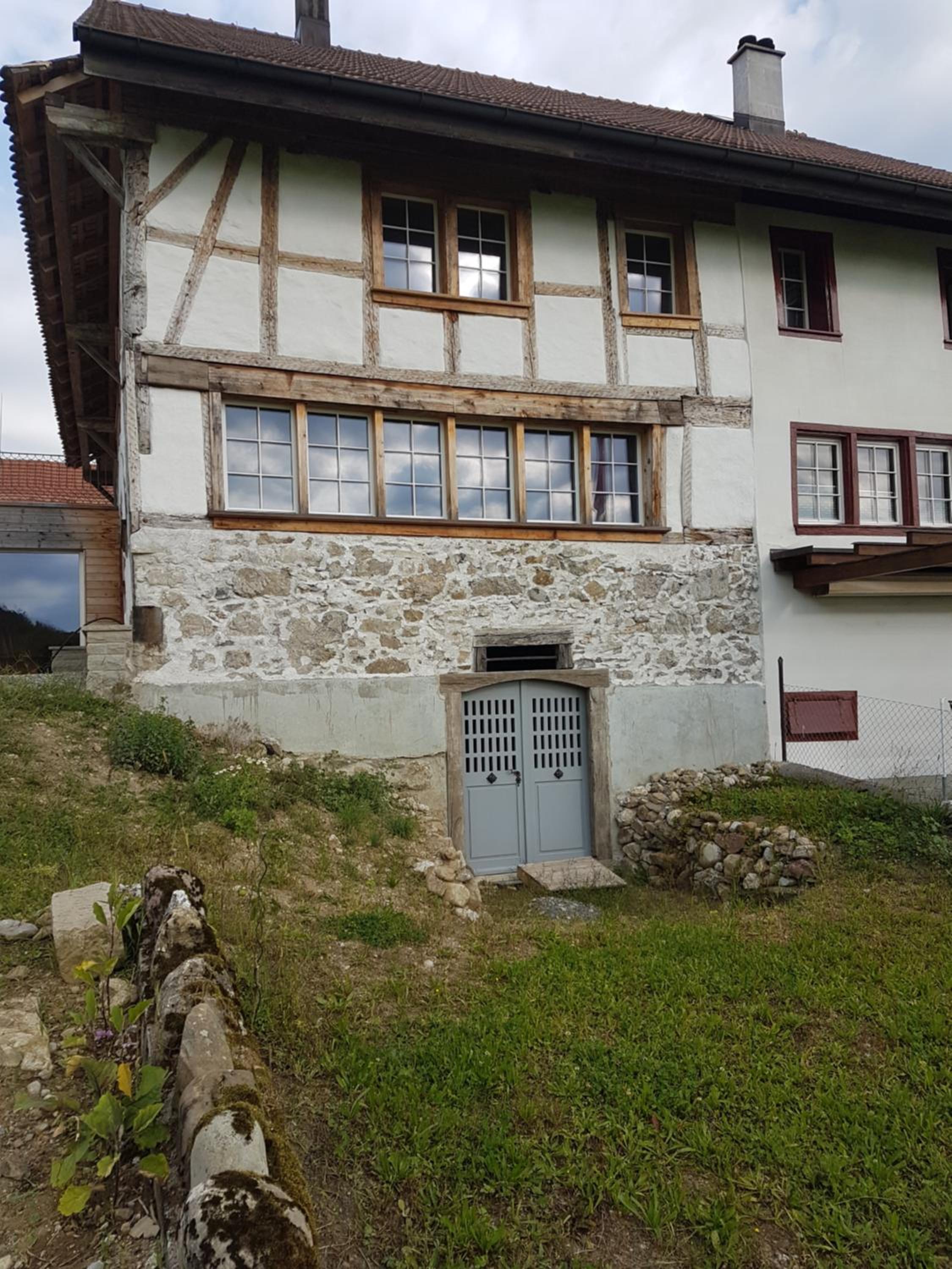 Historisches Doppel - Riegelbauernhaus