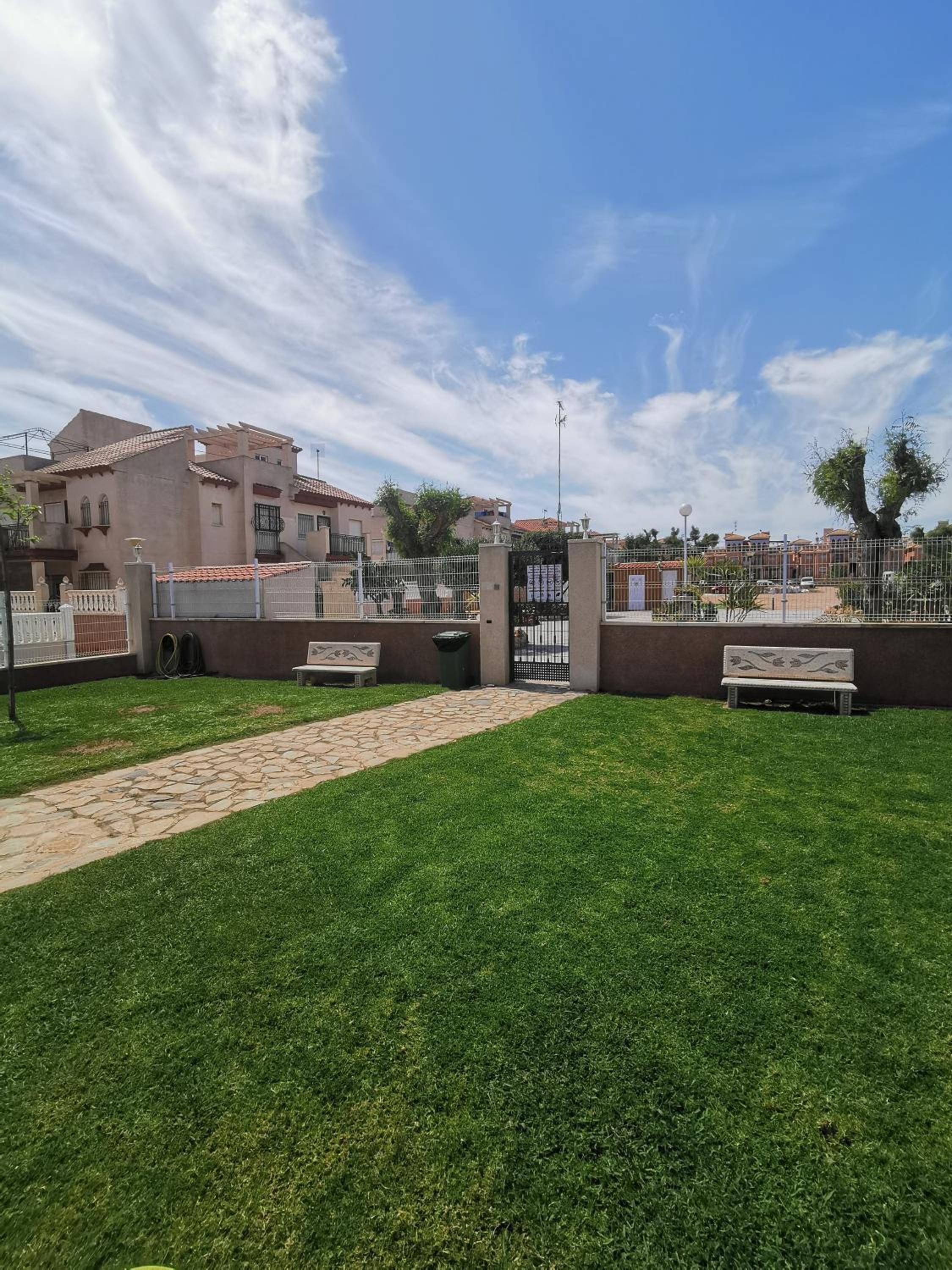 APARTAMENT ORIHUELA COSTA PLAYA FLAMENCA view 3