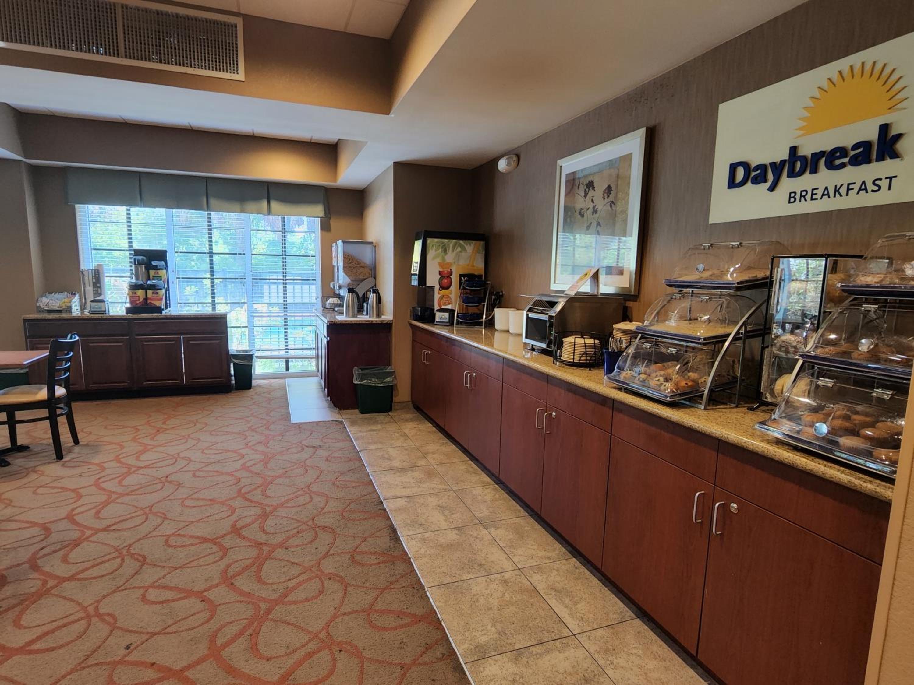 Holiday Inn Express & Suites Palm Coast - I-95