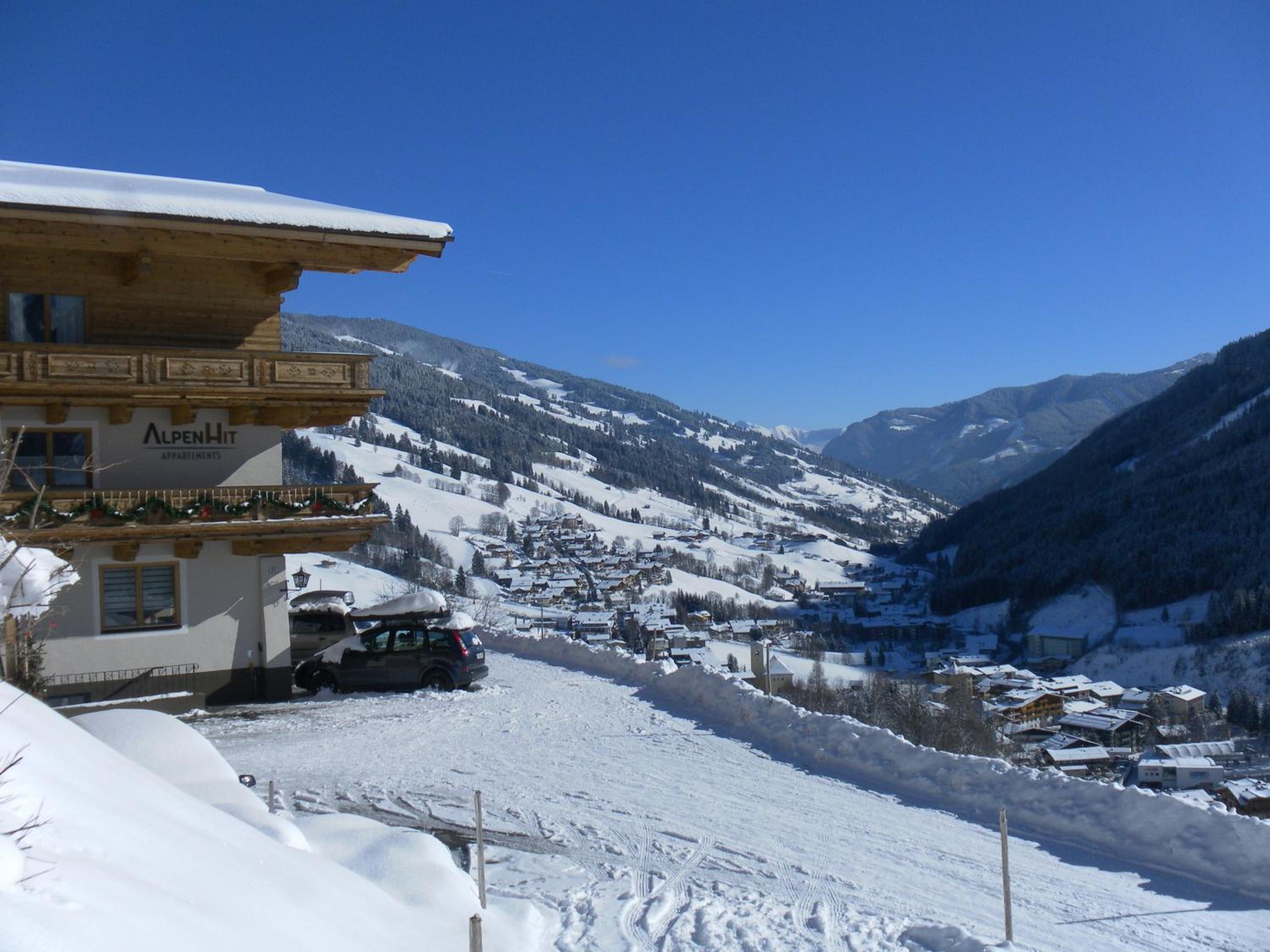 AlpenHit Saalbach