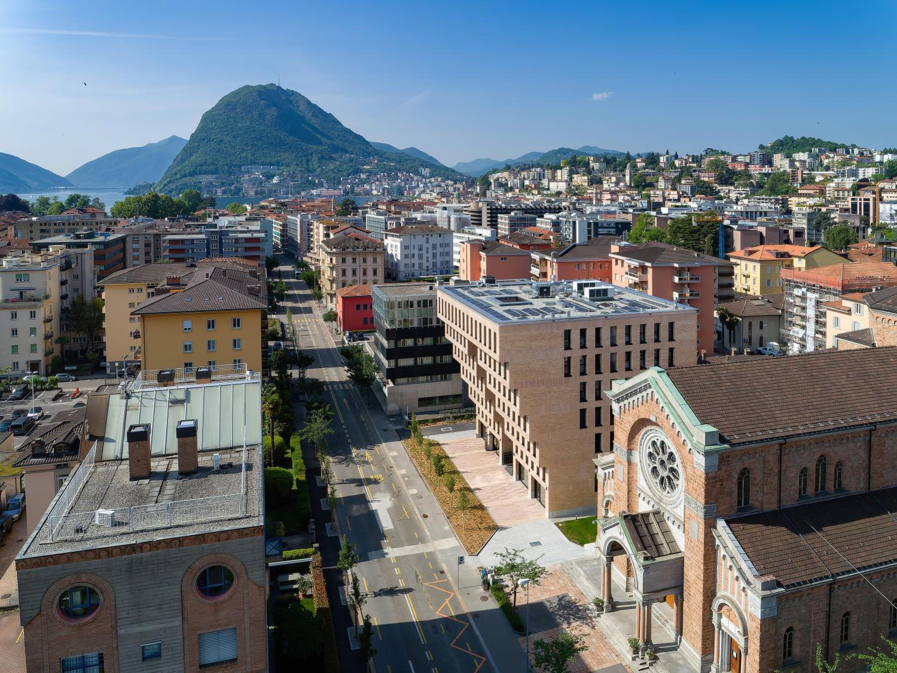 Photo 37