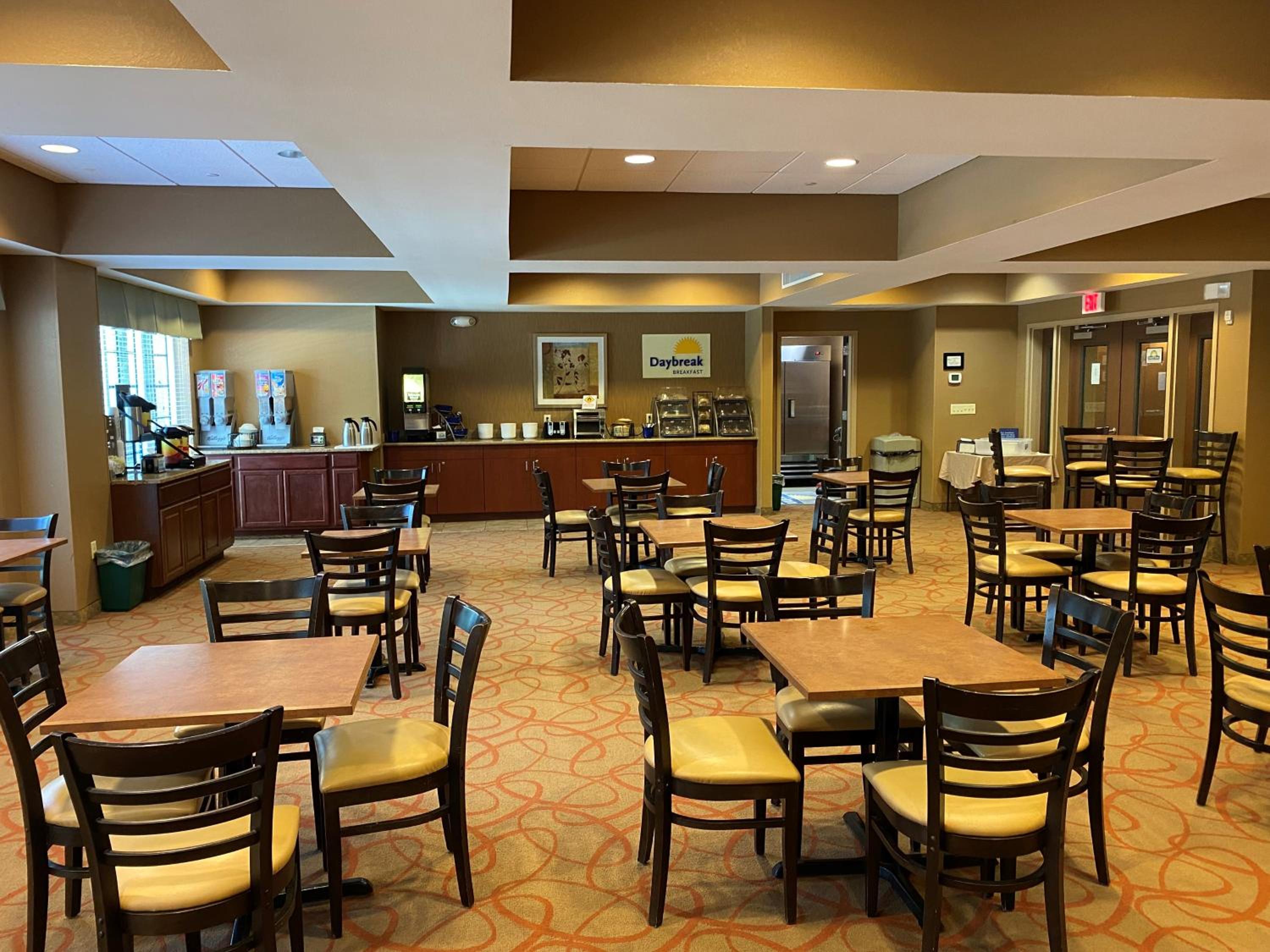 Holiday Inn Express & Suites Palm Coast - I-95
