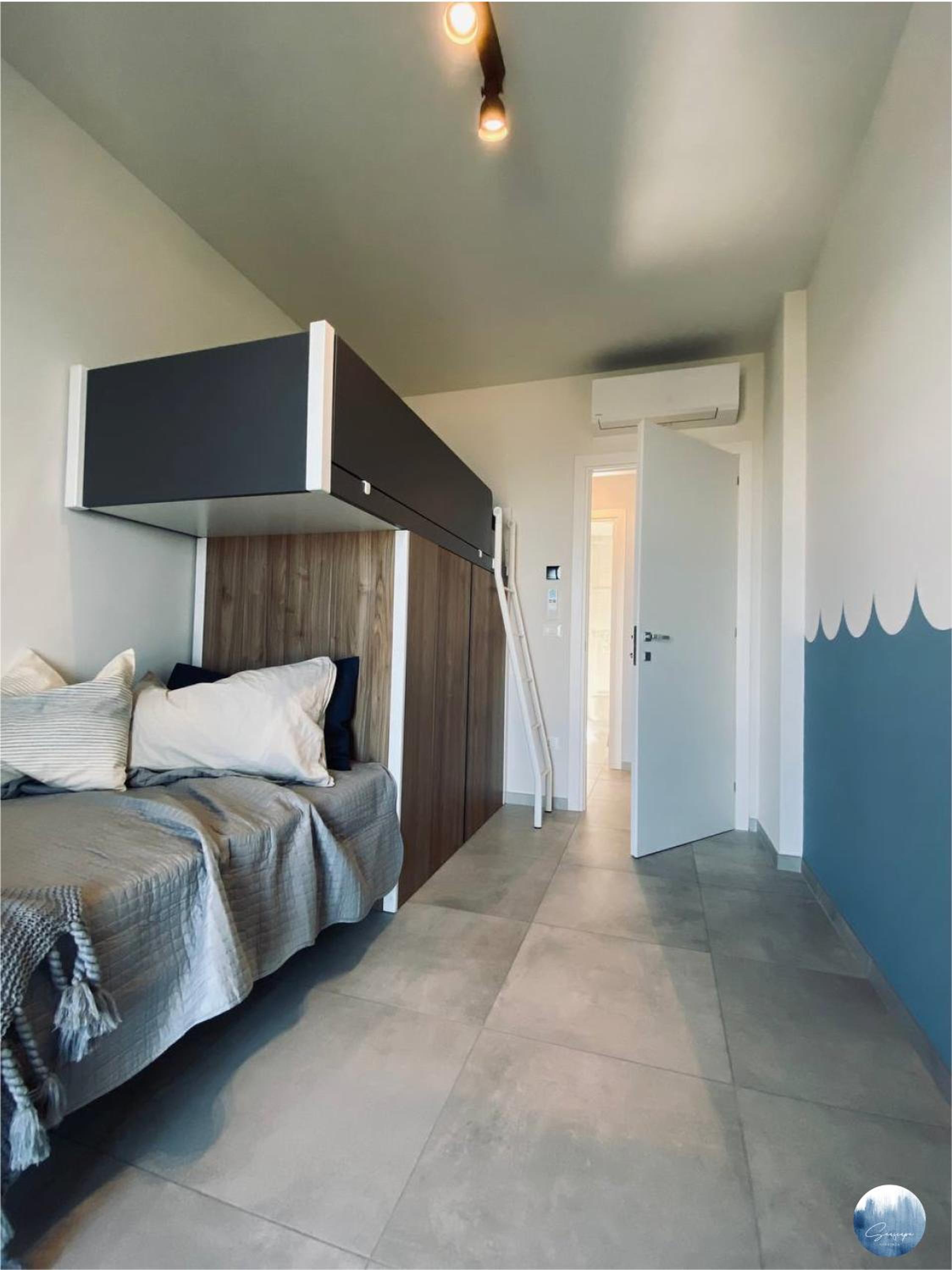 Seascape Apartment with breath taking view view 4