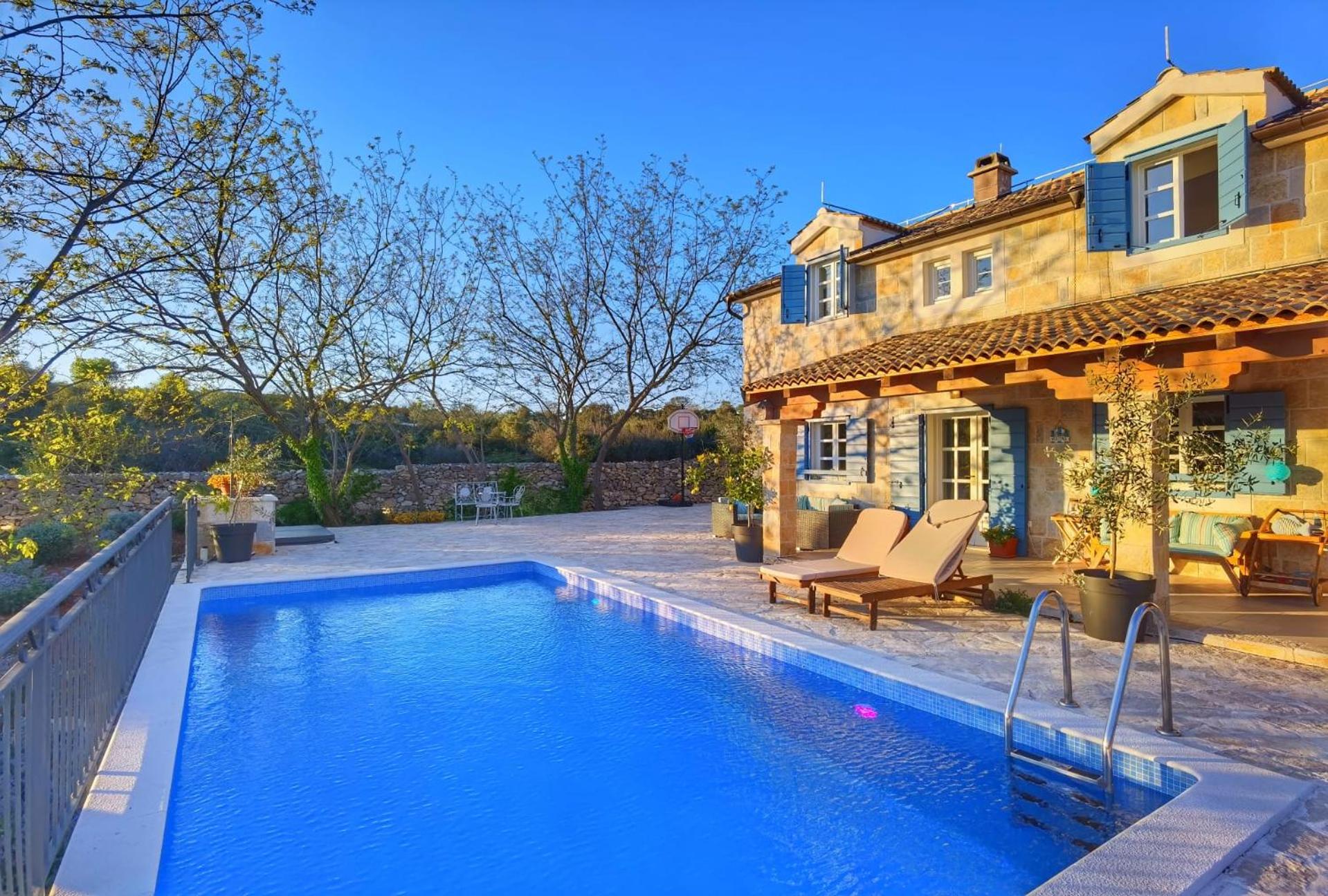 Villa Mare view 4