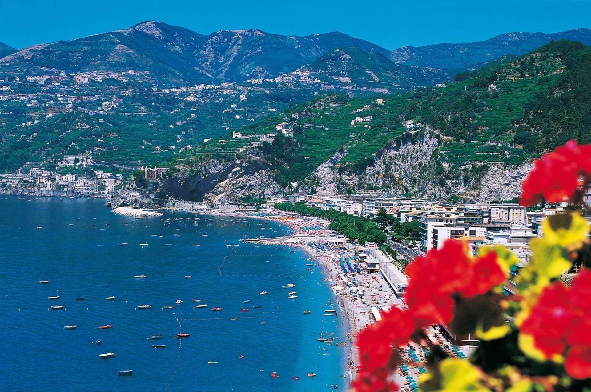 Giselle Apartments Maiori - Amalfi Coast view 3