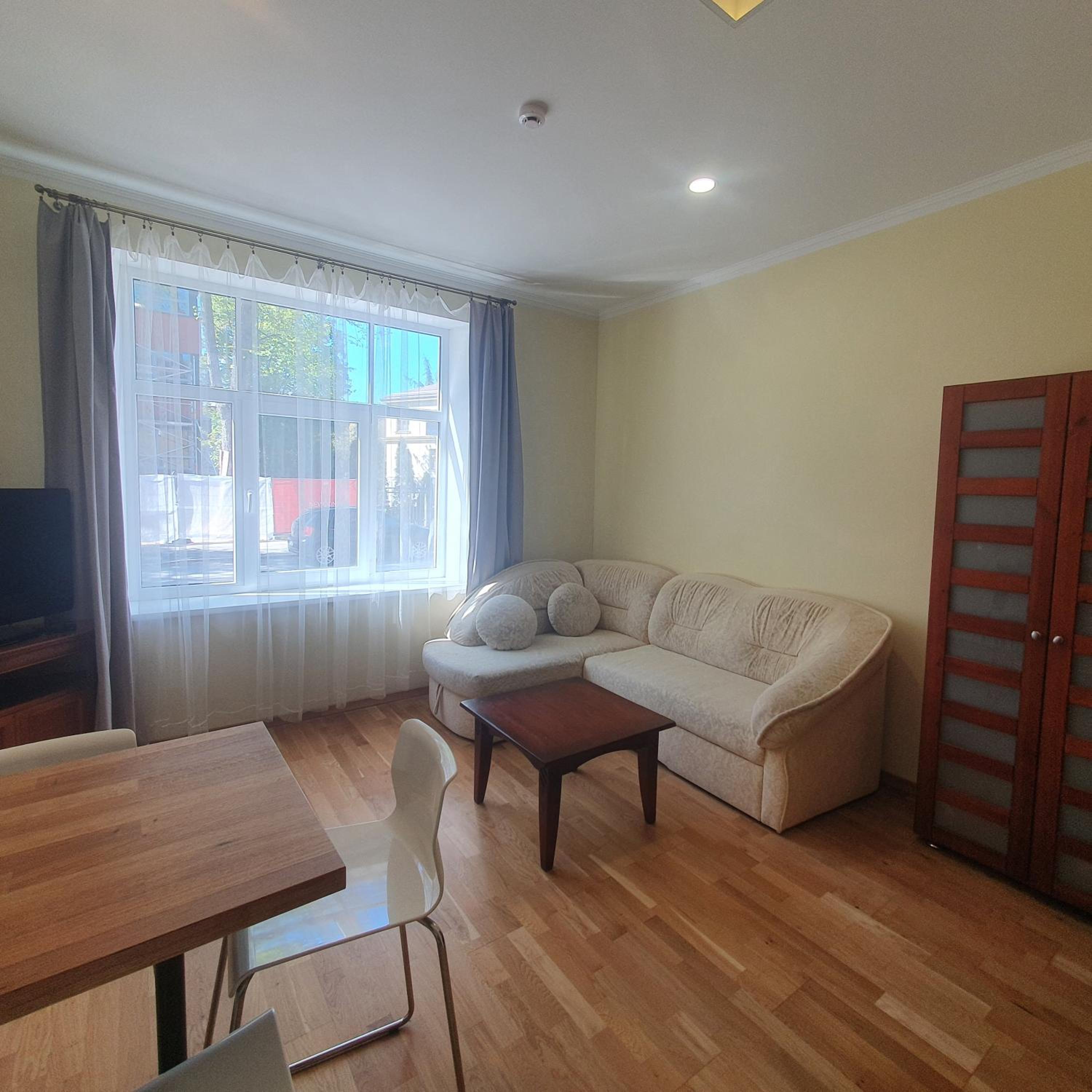 HOT RIGA Ernestines iela 7-1 enjoy the feel of home and history! - main view