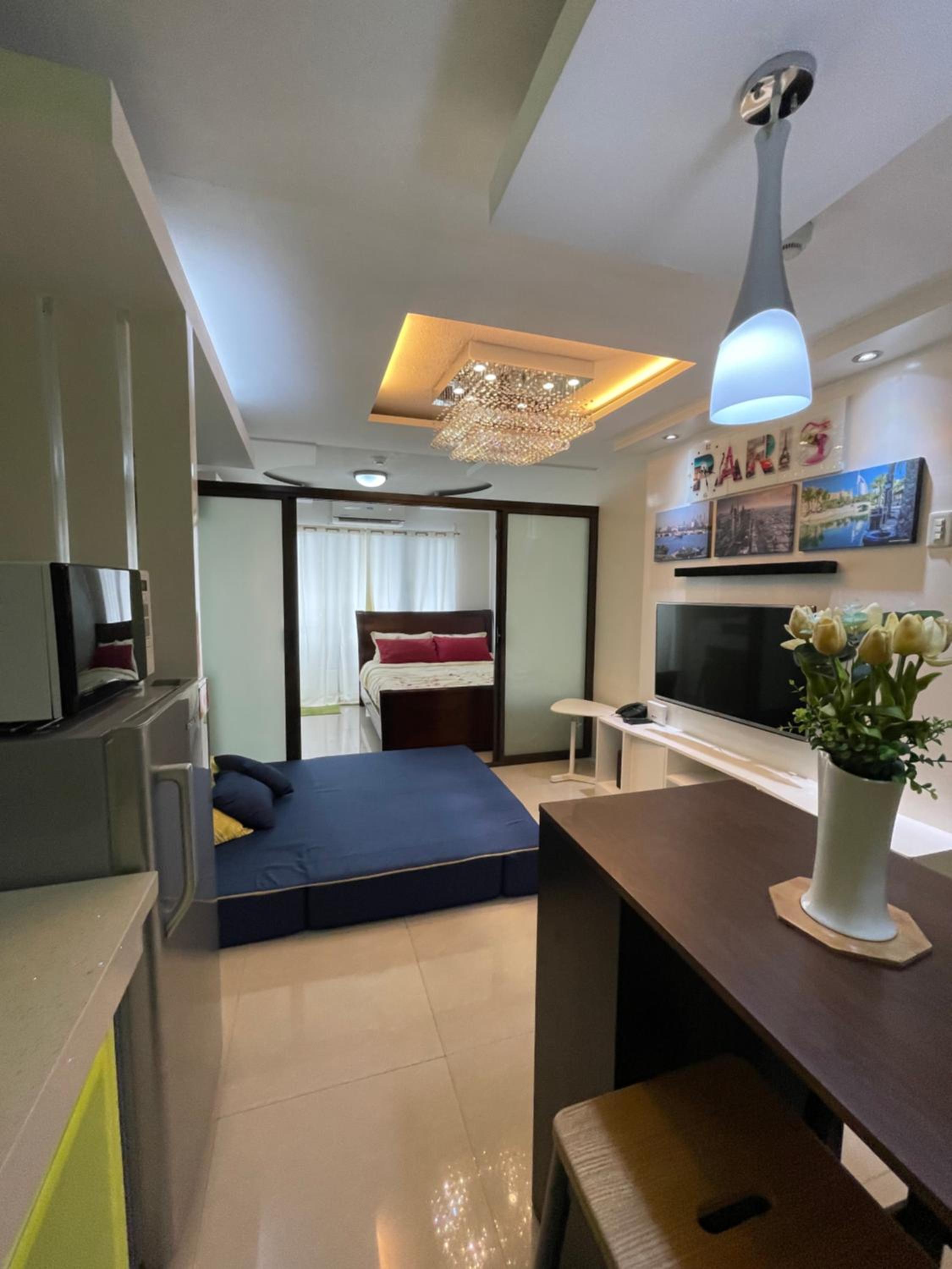 Honey's Elysees Condotel - Davao - Image 2
