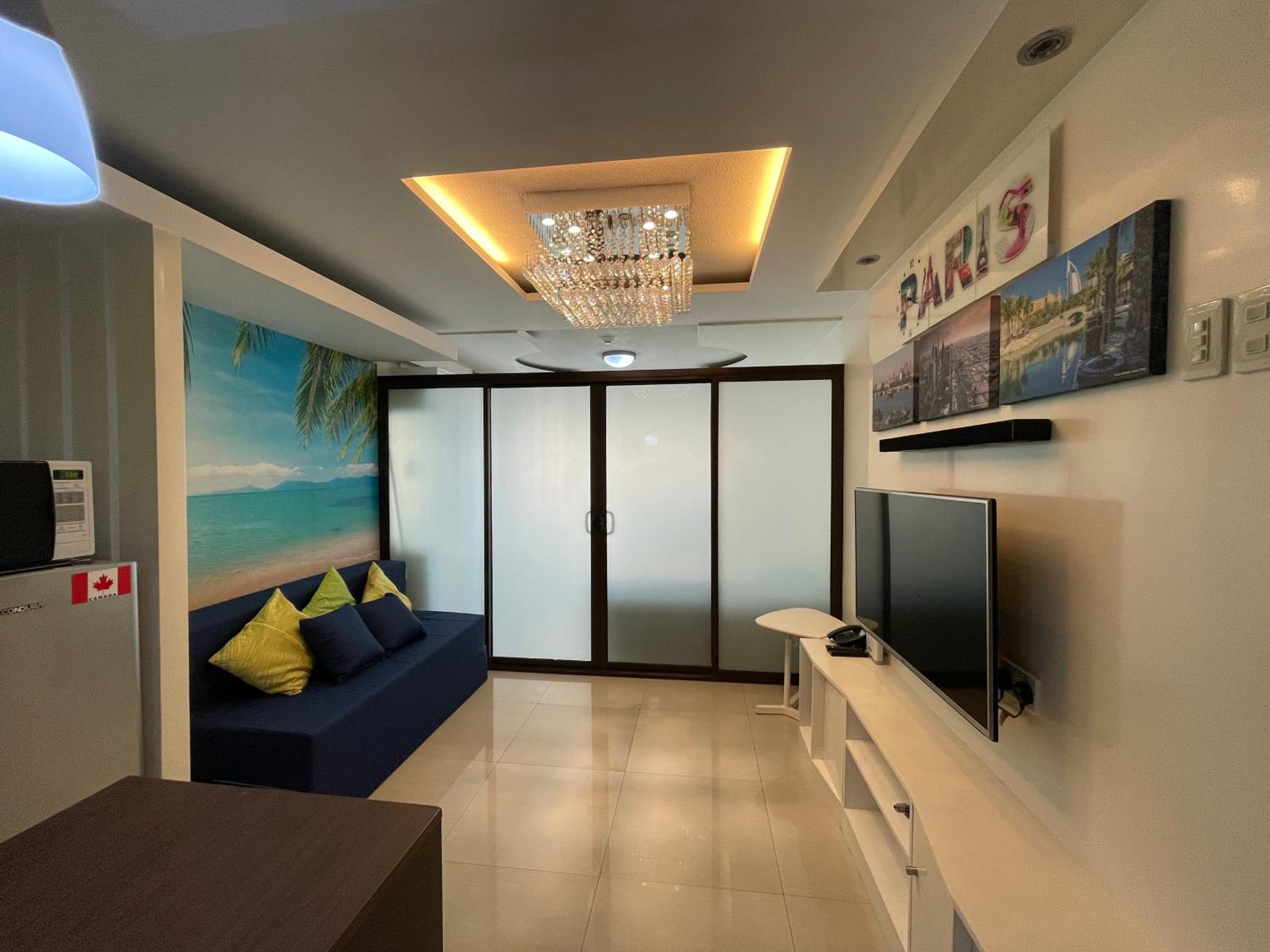 Honey's Elysees Condotel - Davao - Image 3