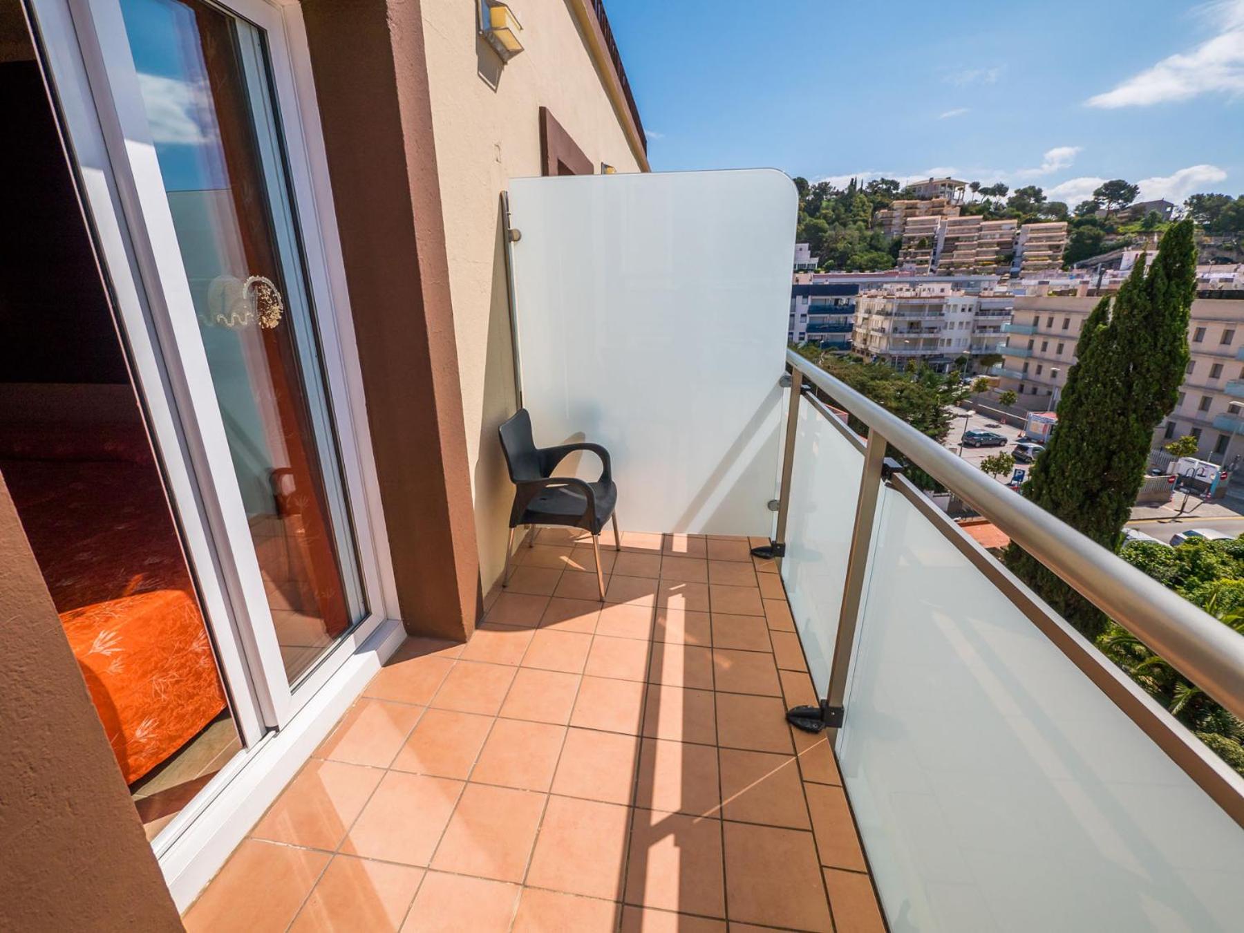 balcony