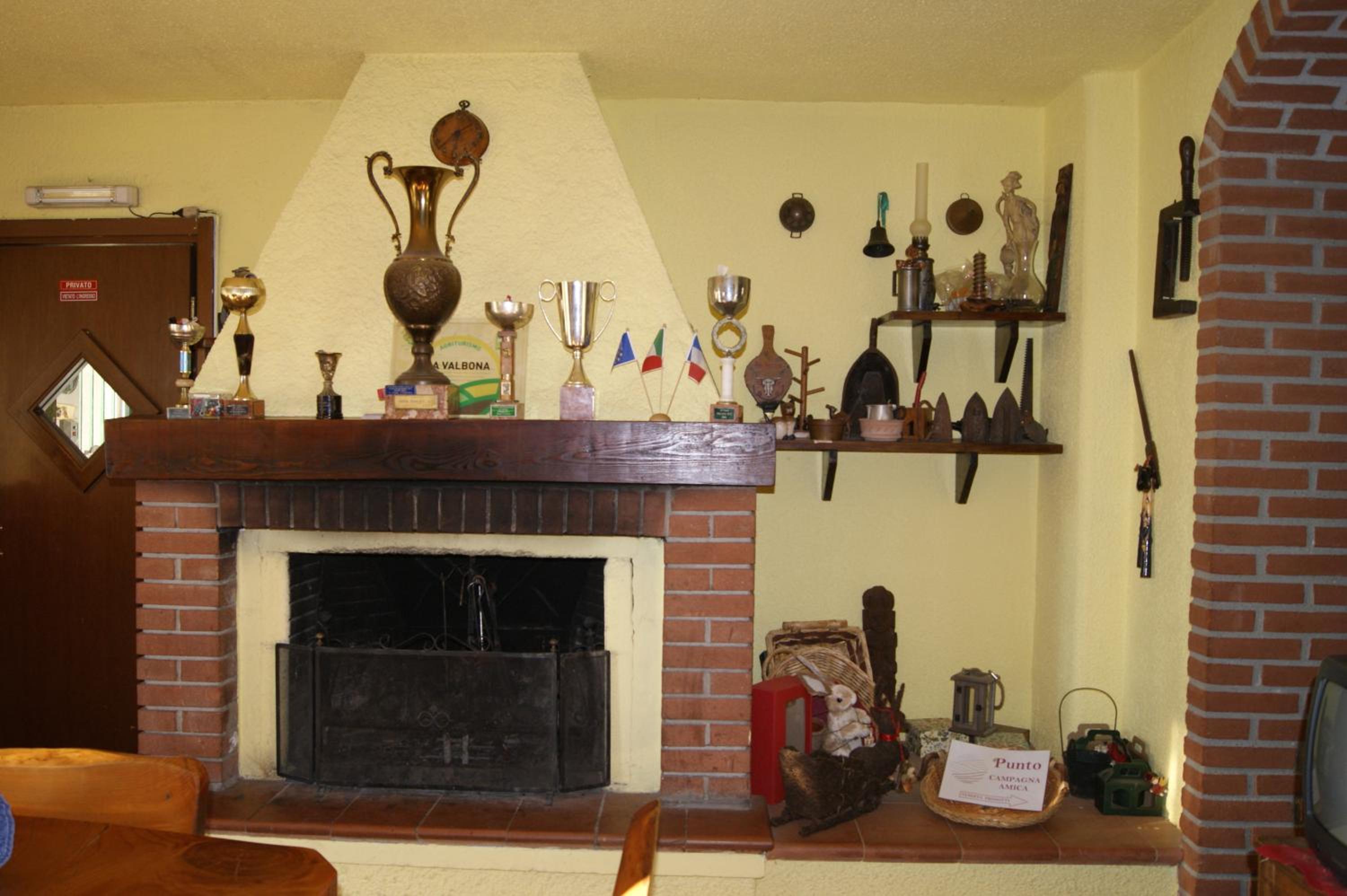 Photo 32