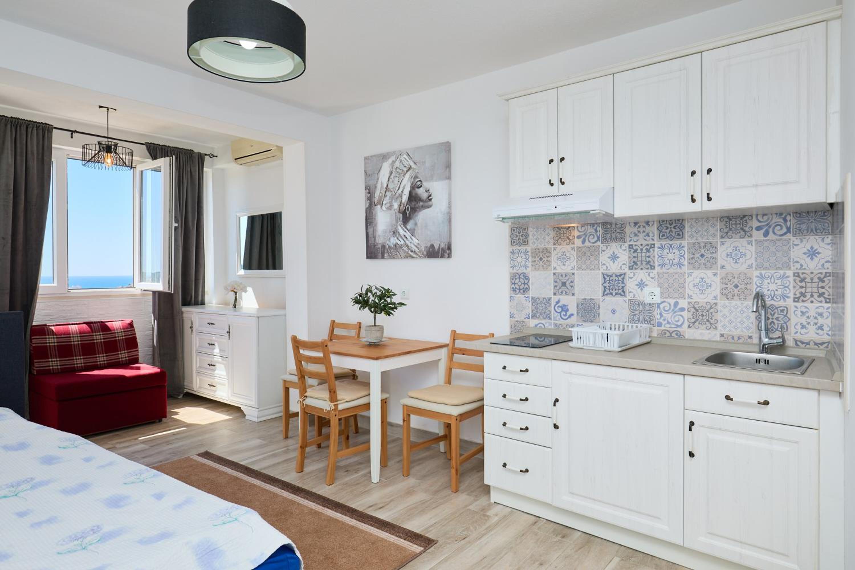 Studio Apartment Tarik
