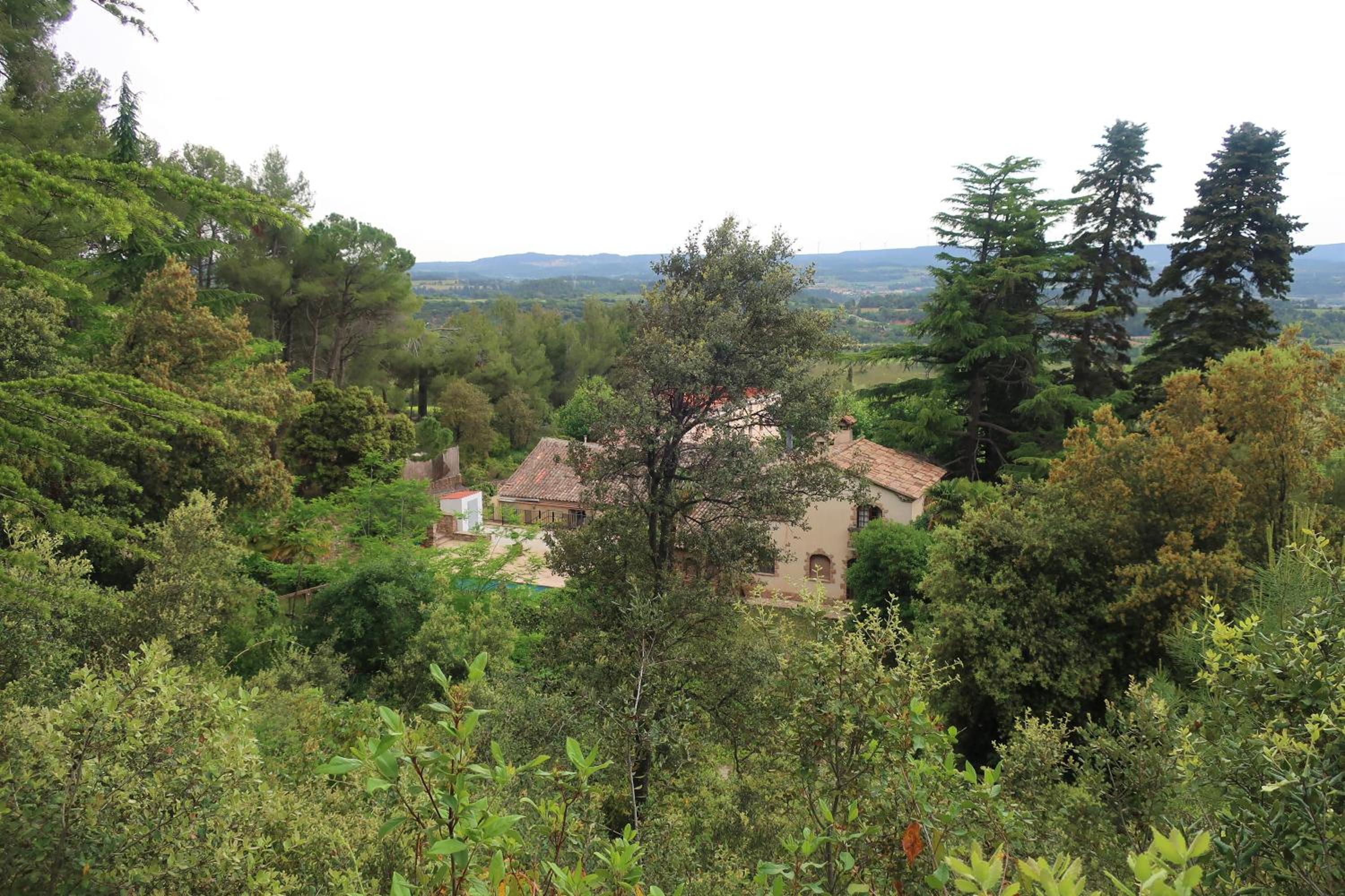 Masia Sagués view 5