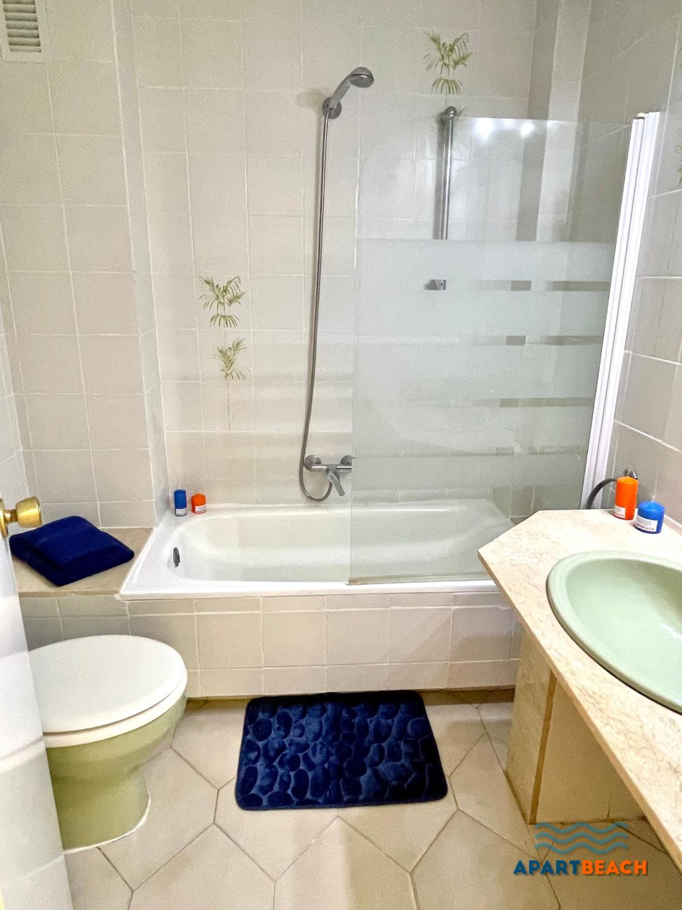 APARTBEACH NOVELTY CLIMATIZADO y VISTAS PLAYA view 3