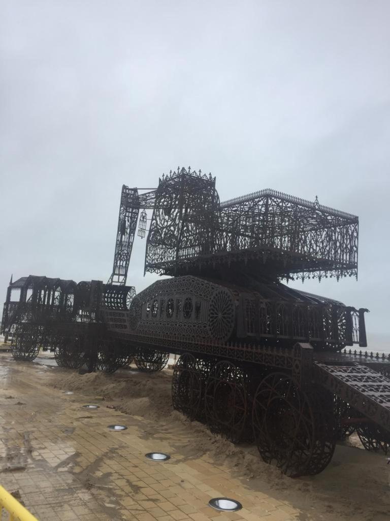 Photo 19