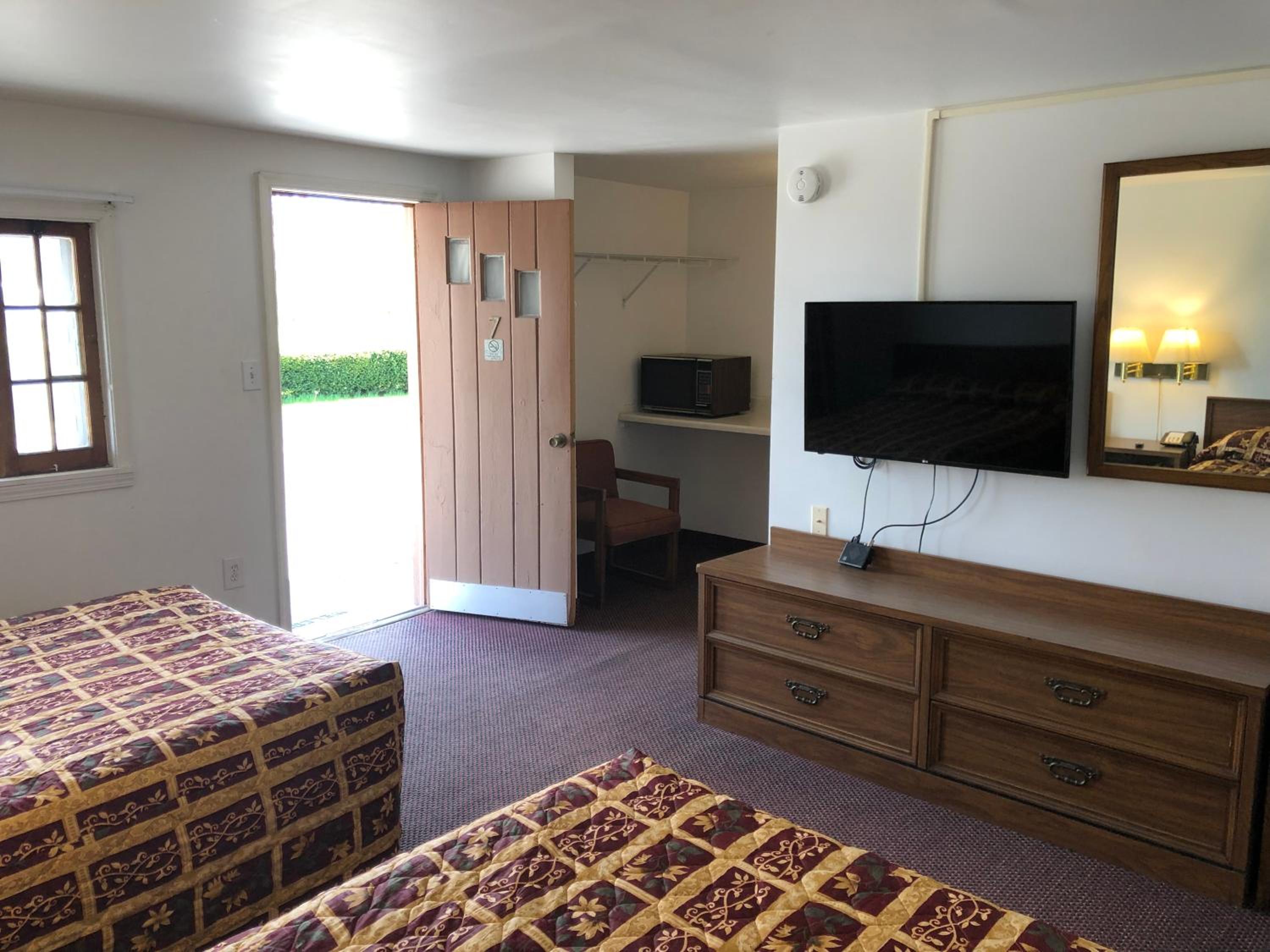 DEEPWELL MOTEL