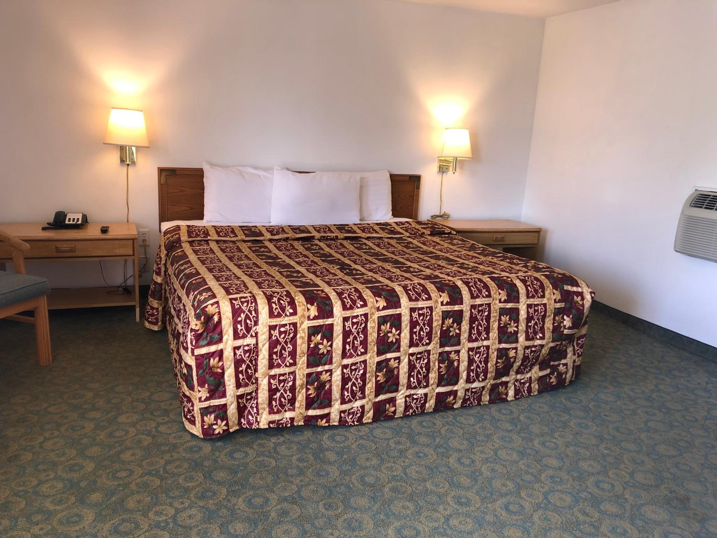 DEEPWELL MOTEL