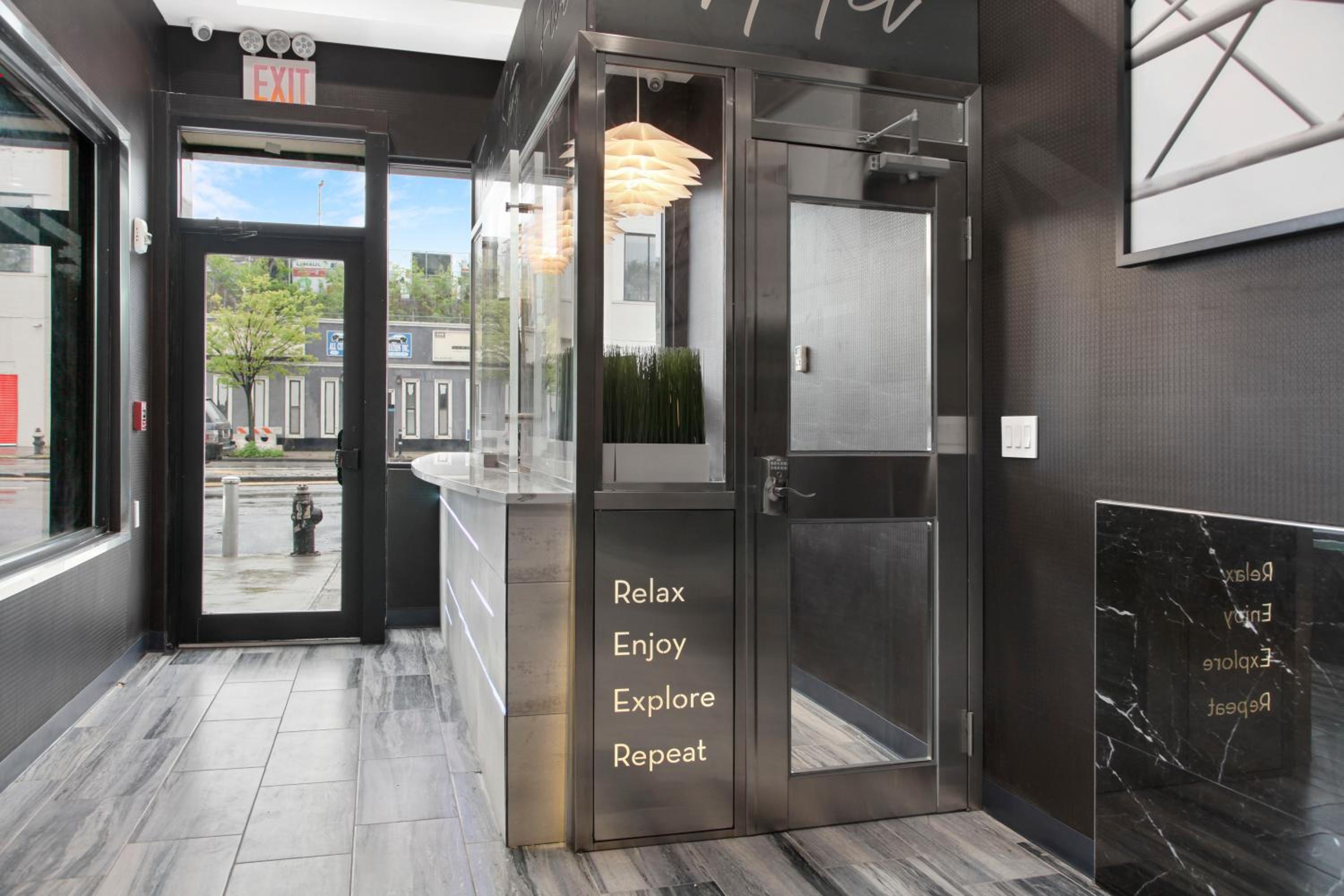Hotel 365 Bronx - Yankee Stadium - Property Image 8