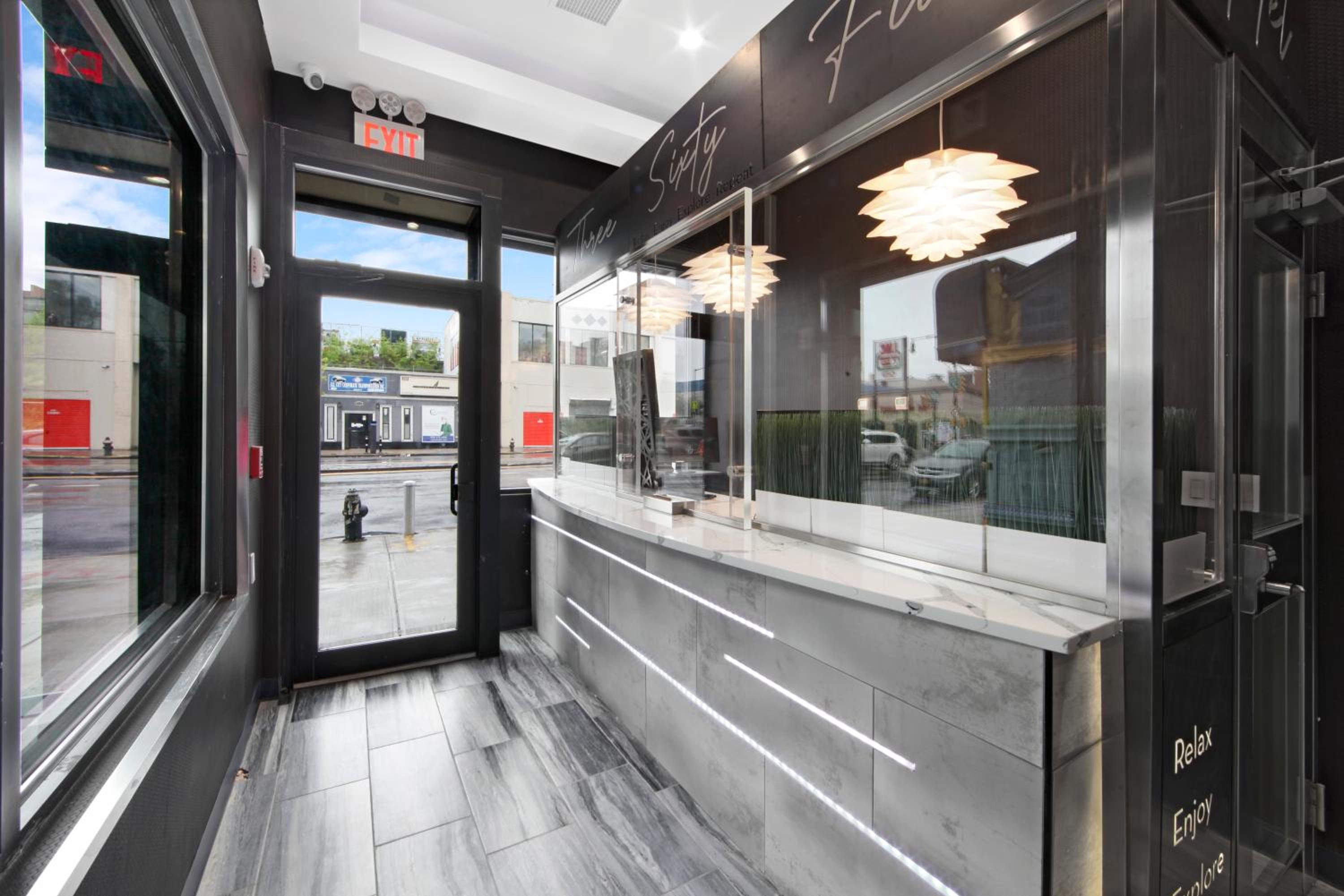 Hotel 365 Bronx - Yankee Stadium - Property Image 16