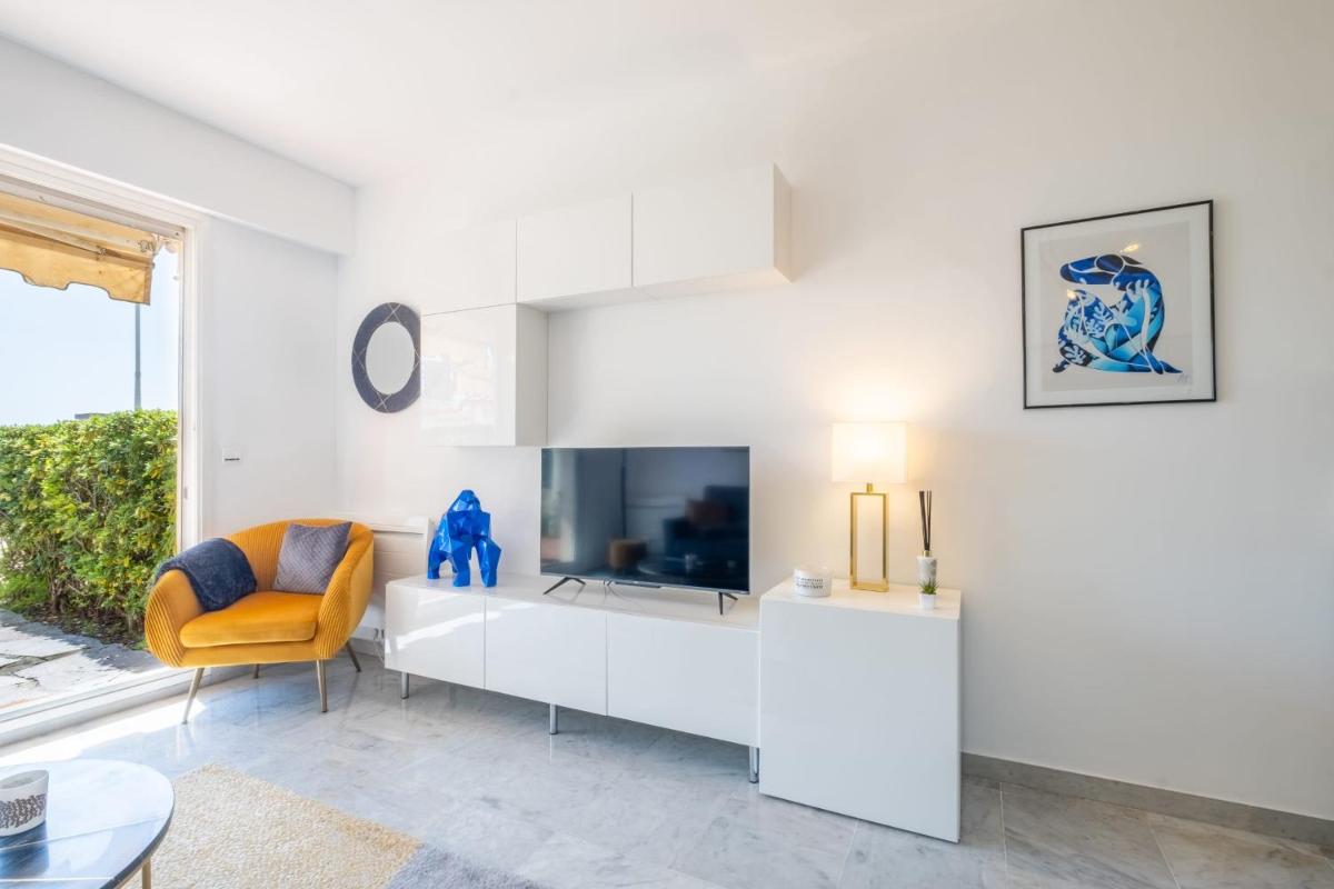 SERRENDY 2 bedroom apartment garden & sea view photo 3