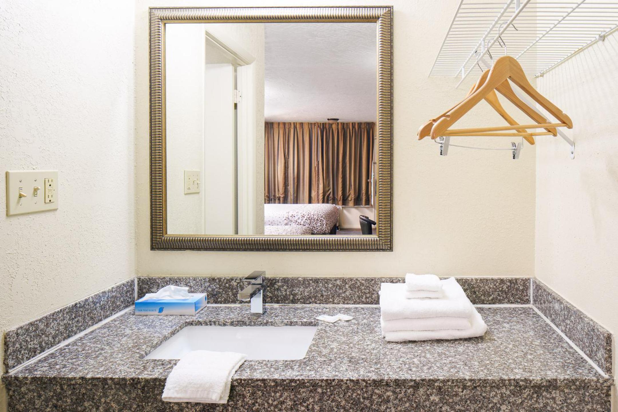 Americana Inn a Travelodge by Wyndham