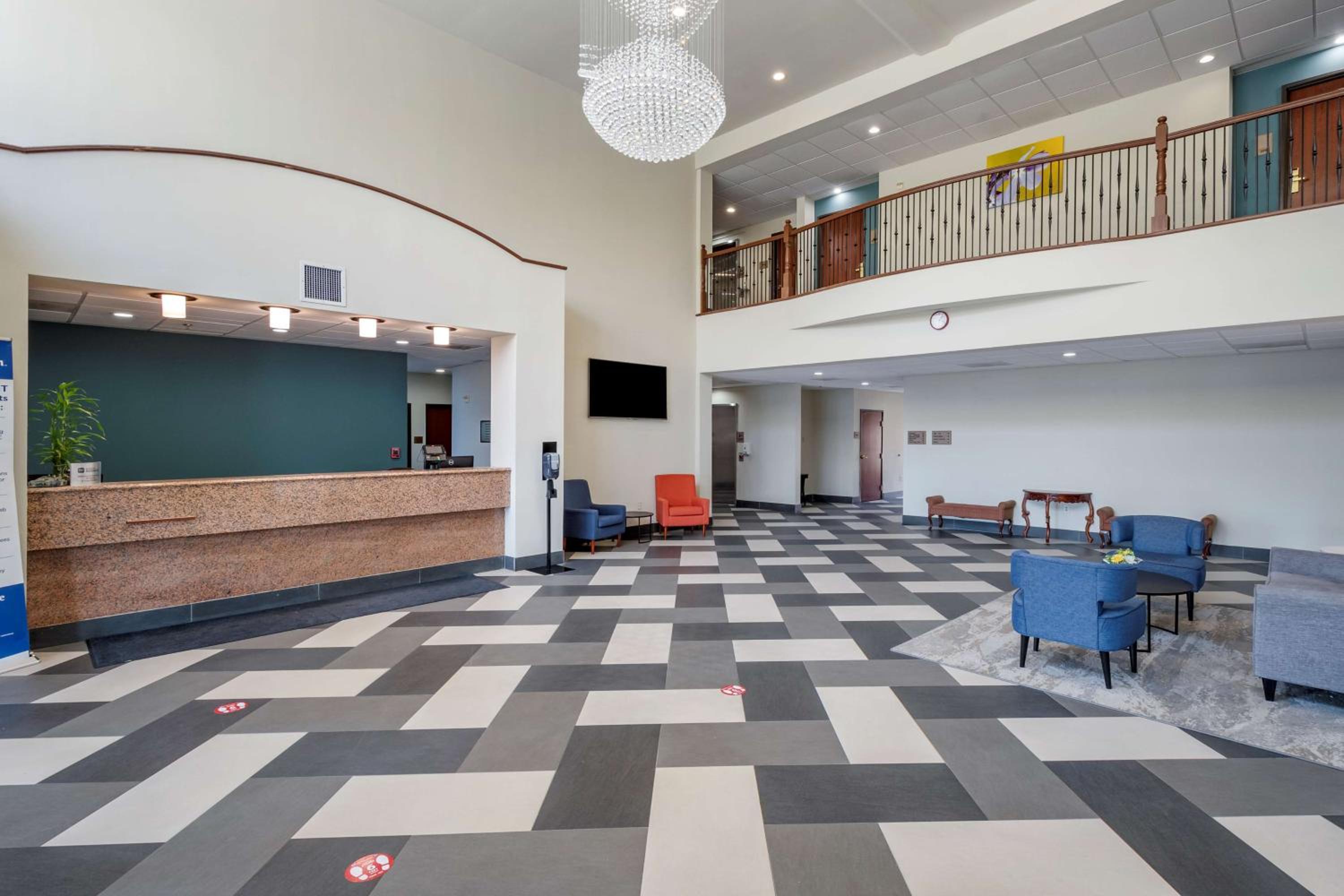 Dallas / Fort Worth Vacations - Best Western Plus McKinney Inn and Suites - Property Image 1