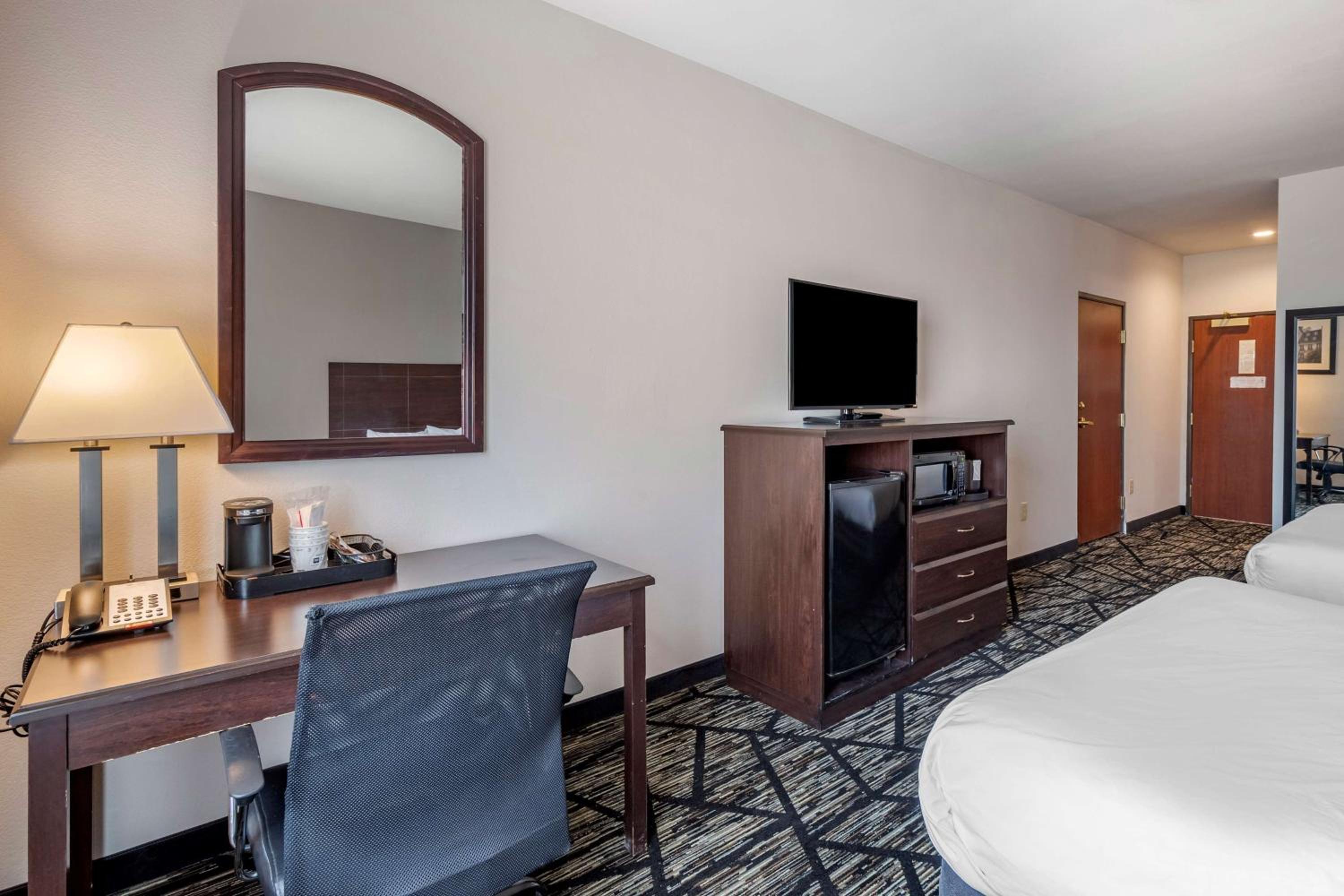 Best Western Plus McKinney Inn and Suites - Property Image 3