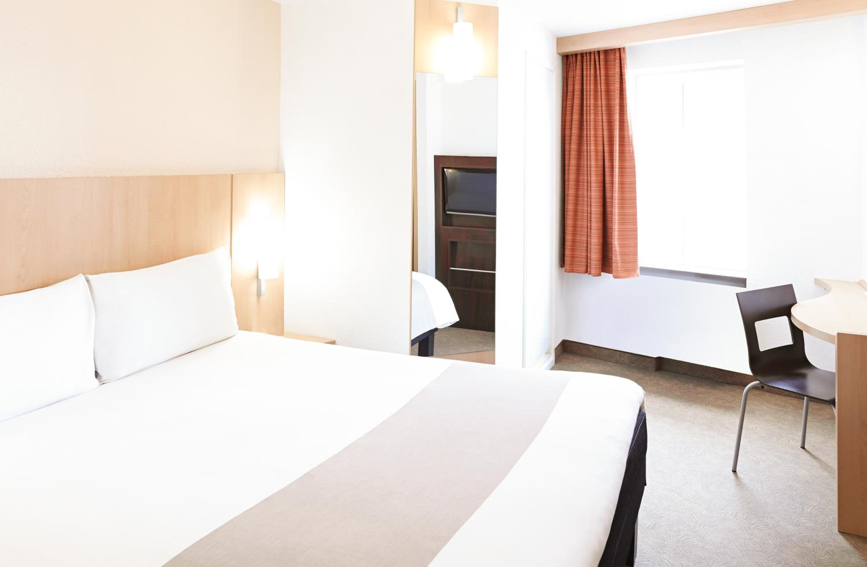 ibis Birmingham Centre New Street Station Hotel — photo 64