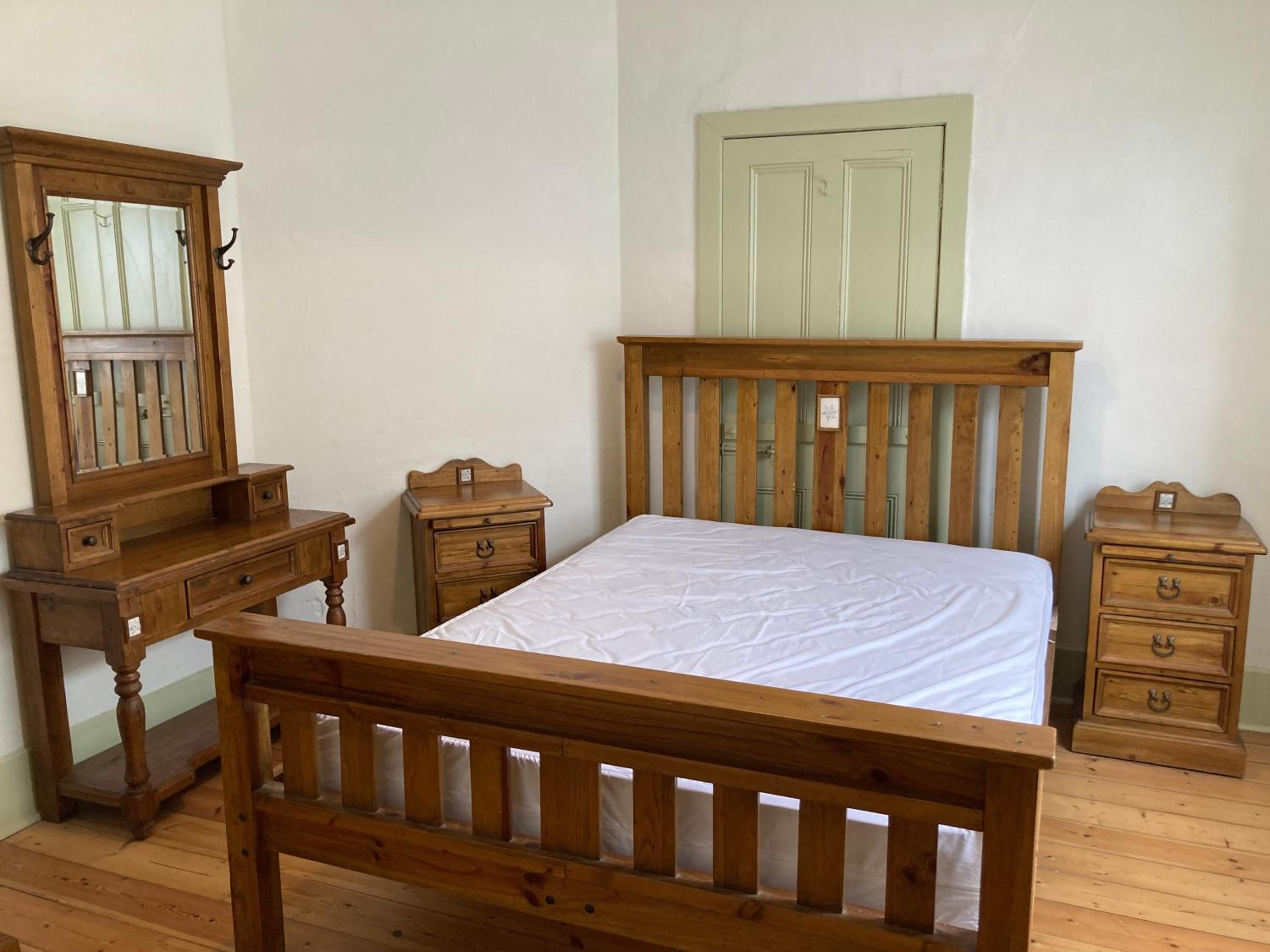 Gatehouse Lodge - Dhilba Guuranda-Innes National Park