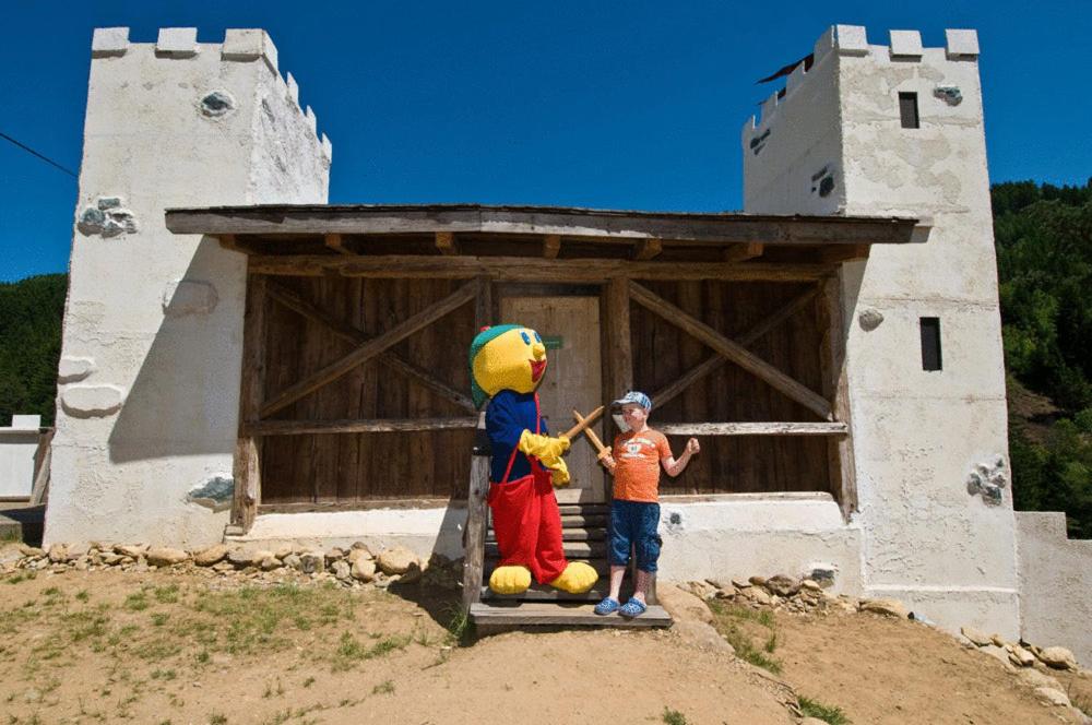 children's play area