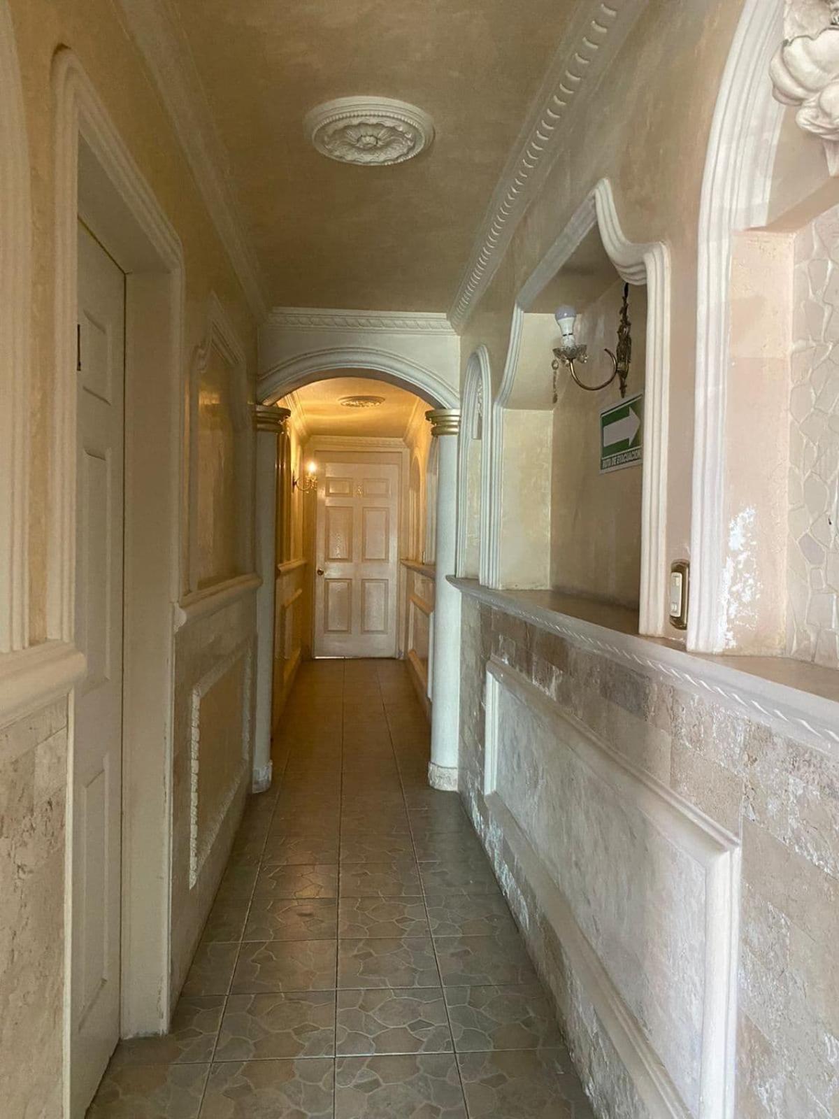 Hotel Plaza, photo 13