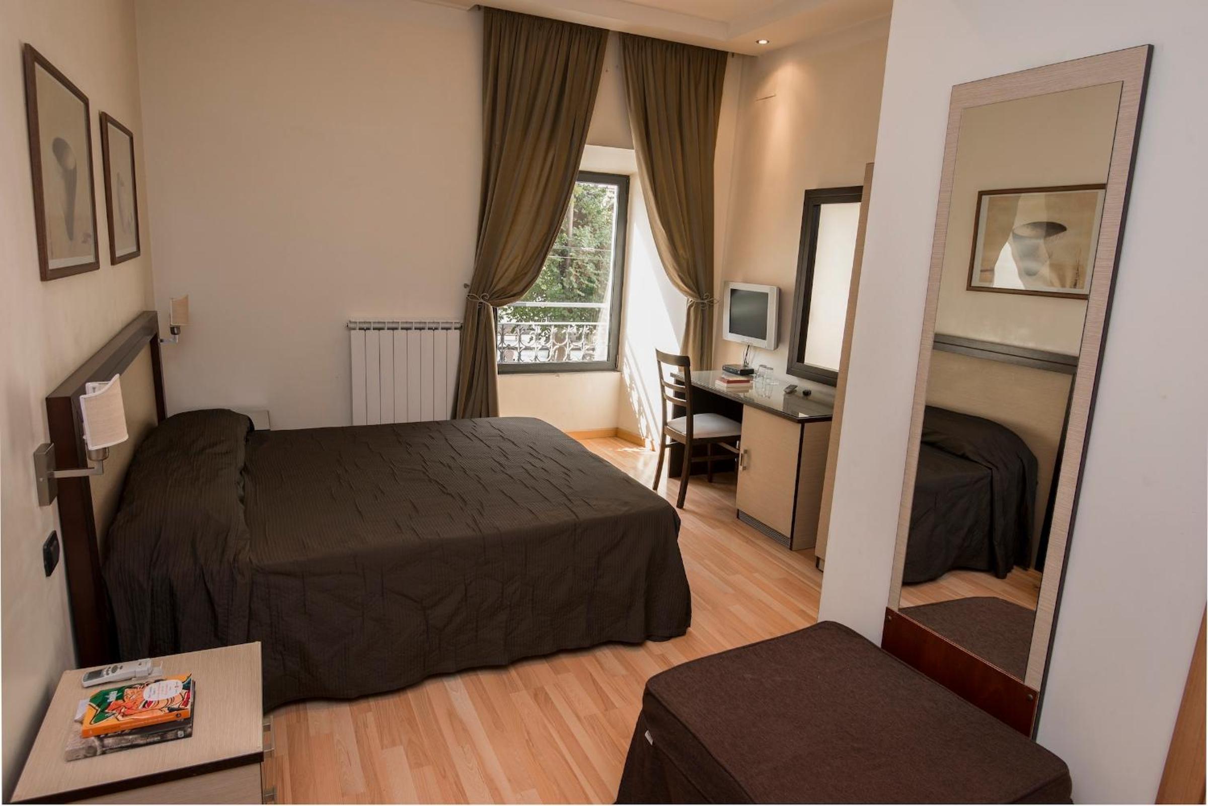 hotel room