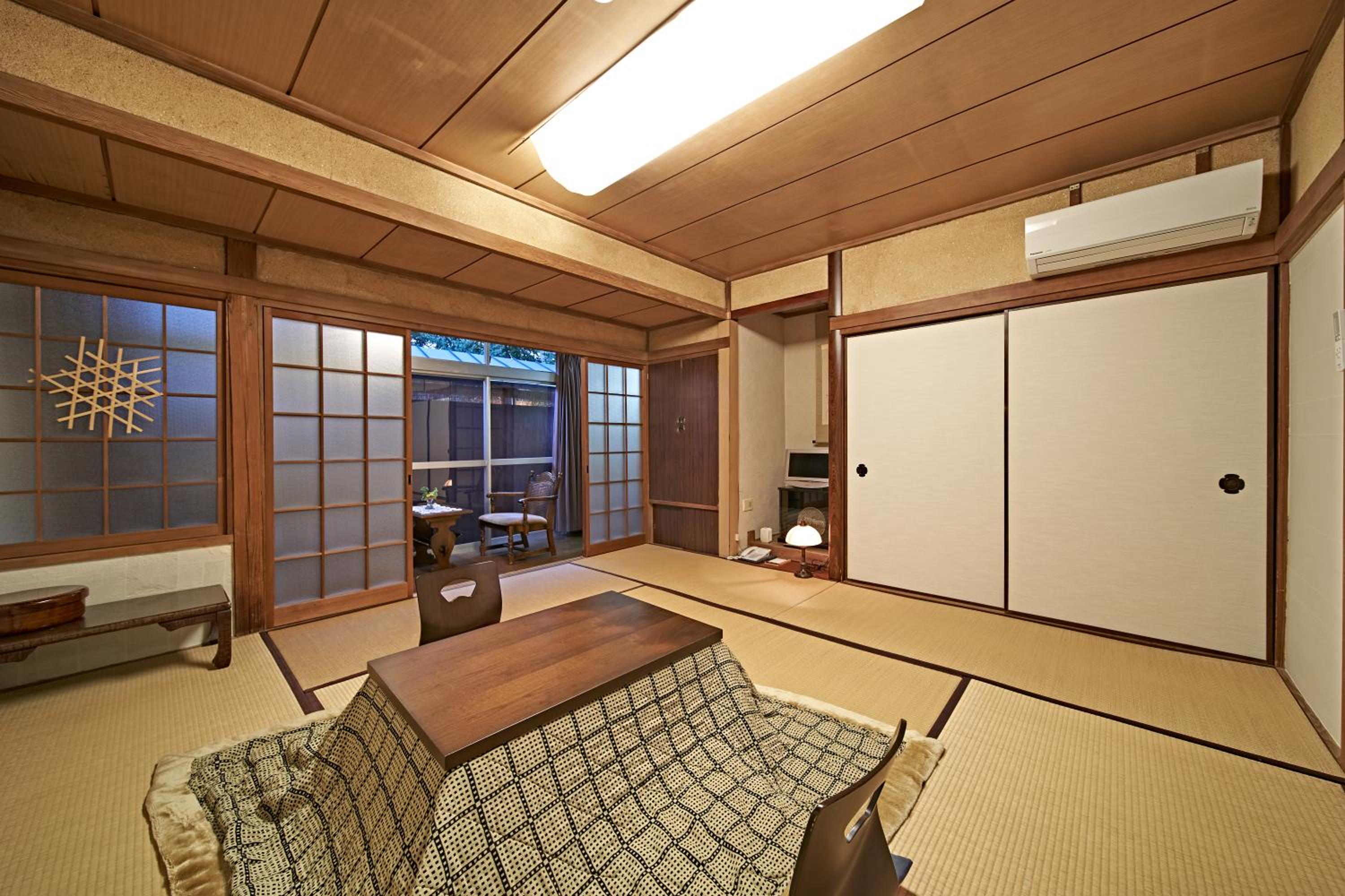 Yamada Bessou くつろぎの温泉宿 山田別荘