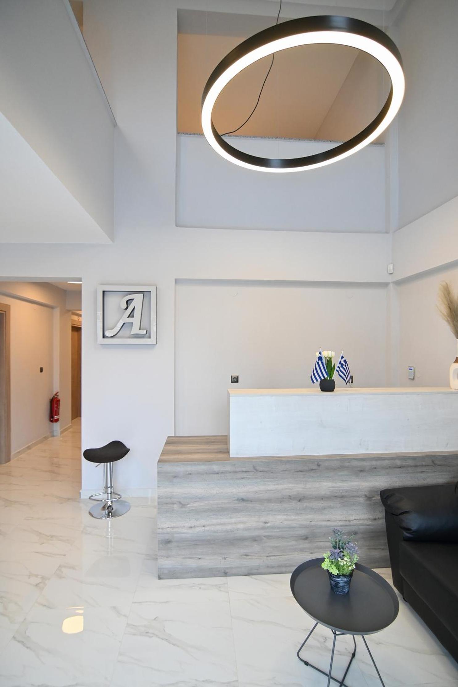 Armonia Luxury Suites