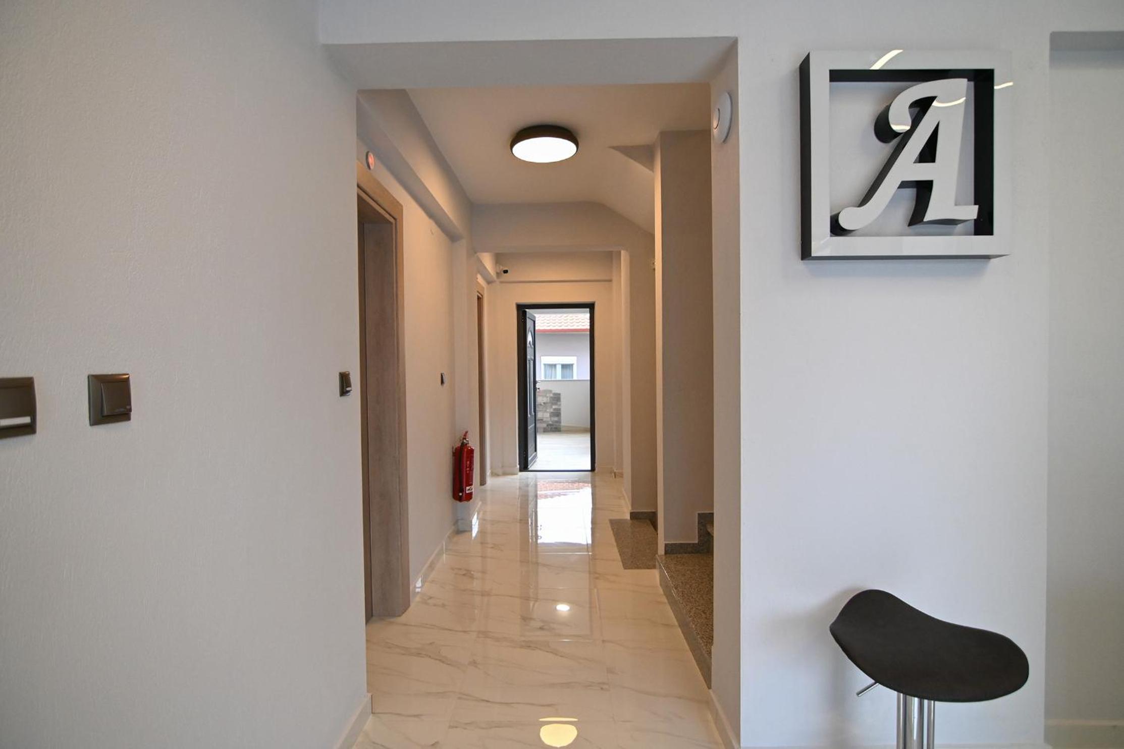 Armonia Luxury Suites