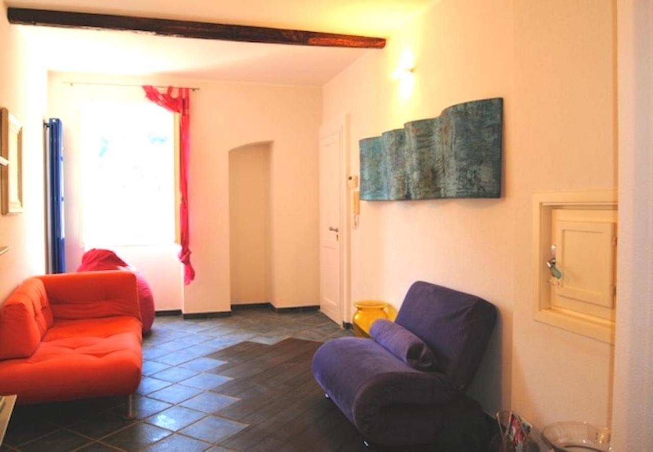 Rivierarent Colori al castello Finalborgo