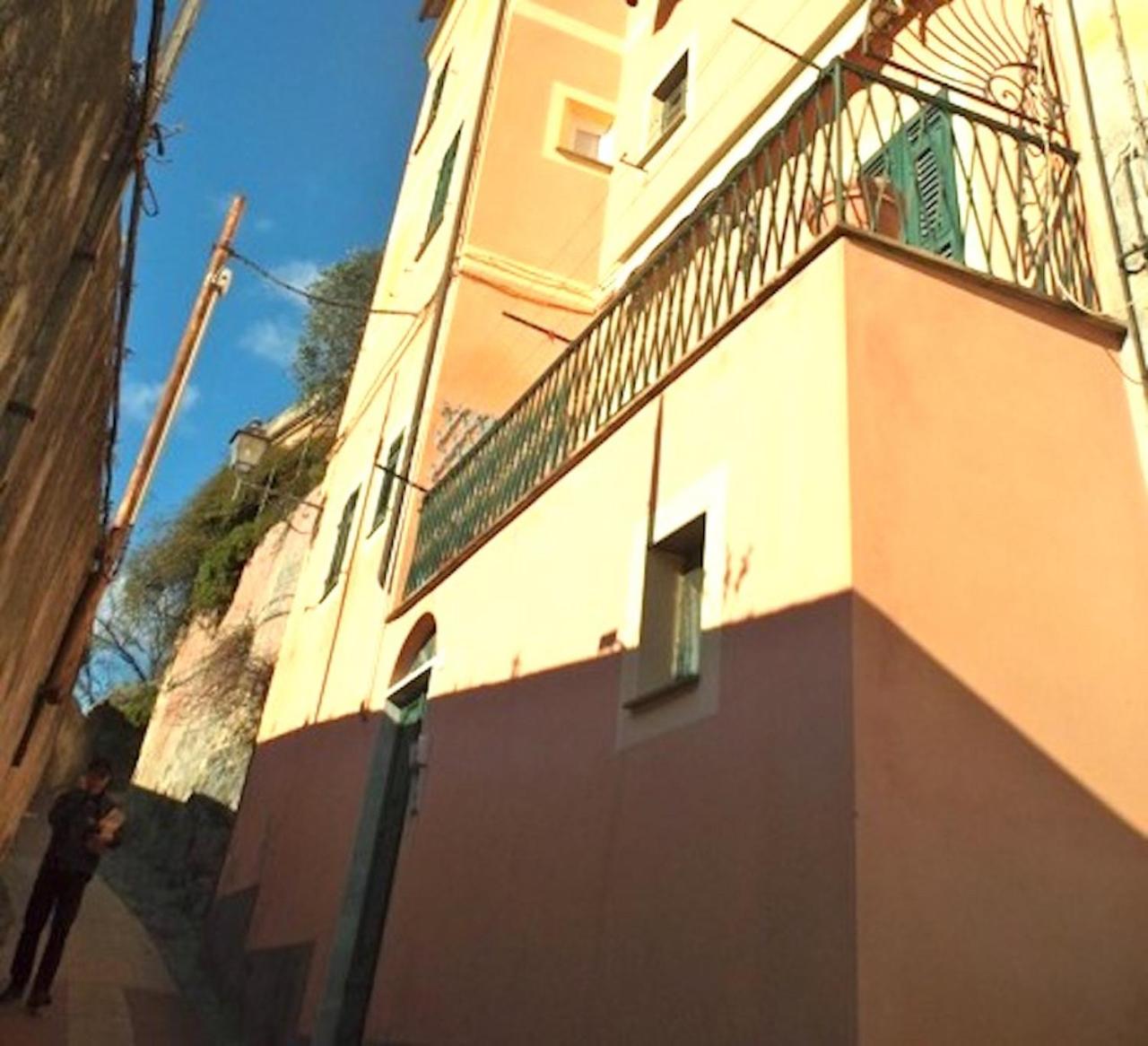 Rivierarent Colori al castello Finalborgo