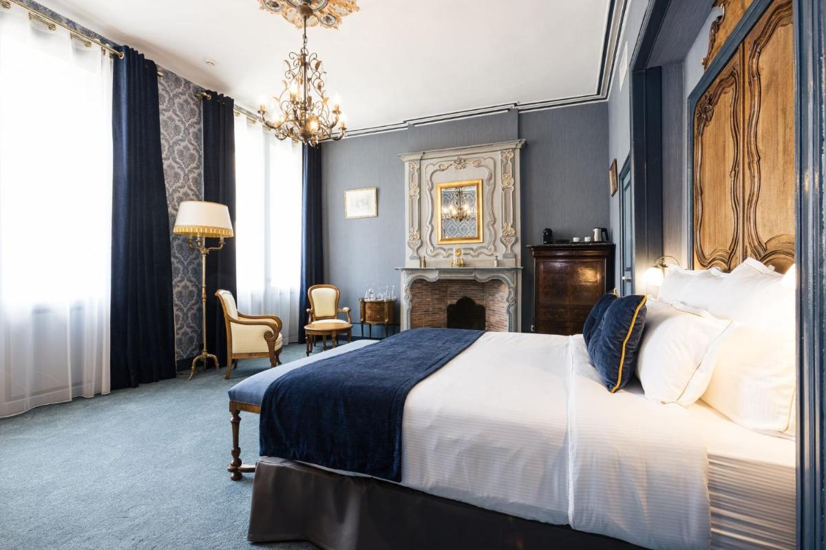 Le Petit Manoir 8