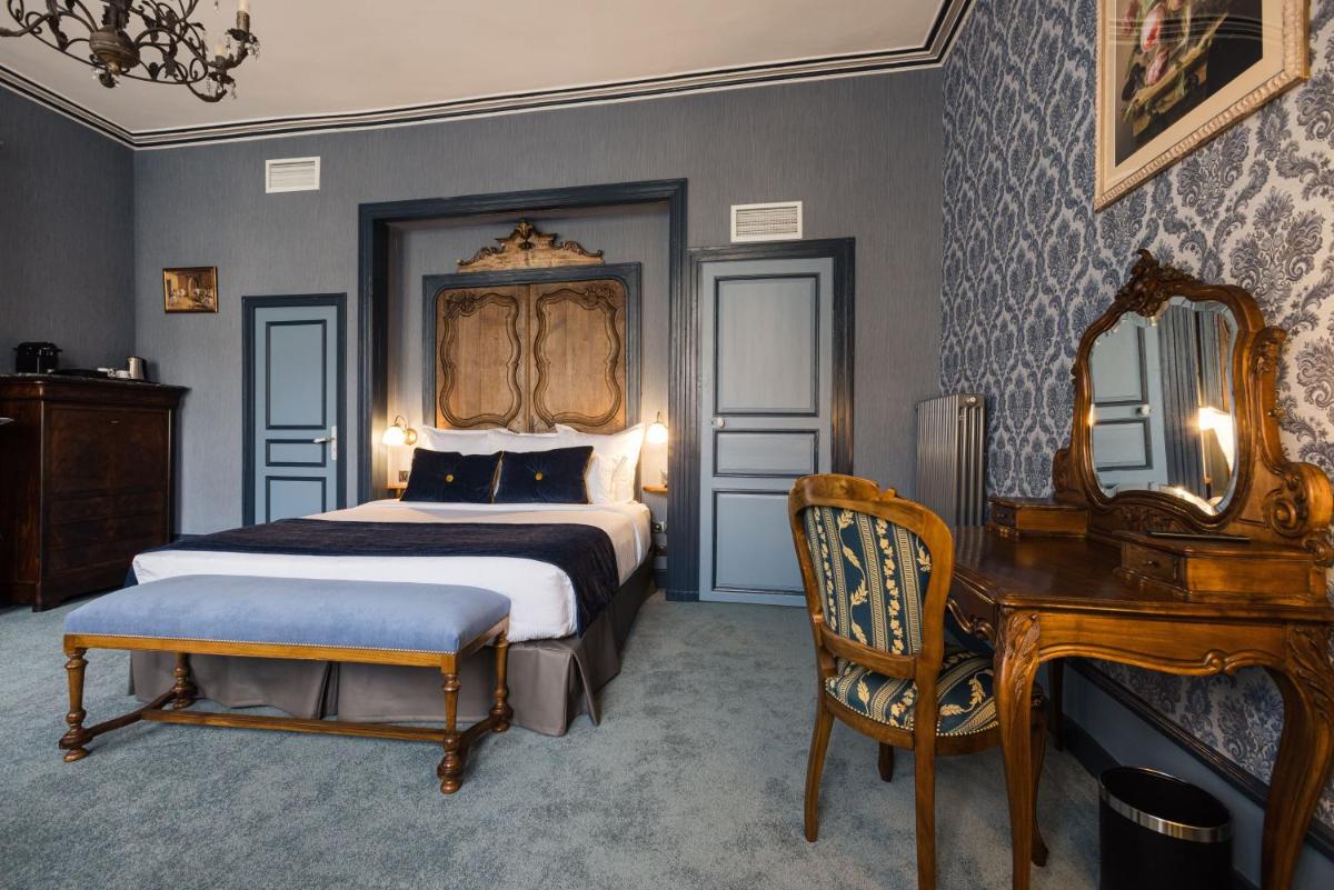Le Petit Manoir 3