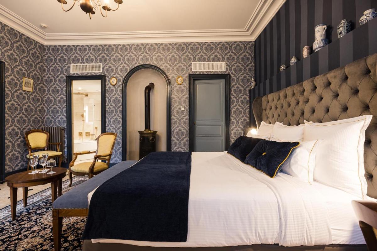 Le Petit Manoir 9