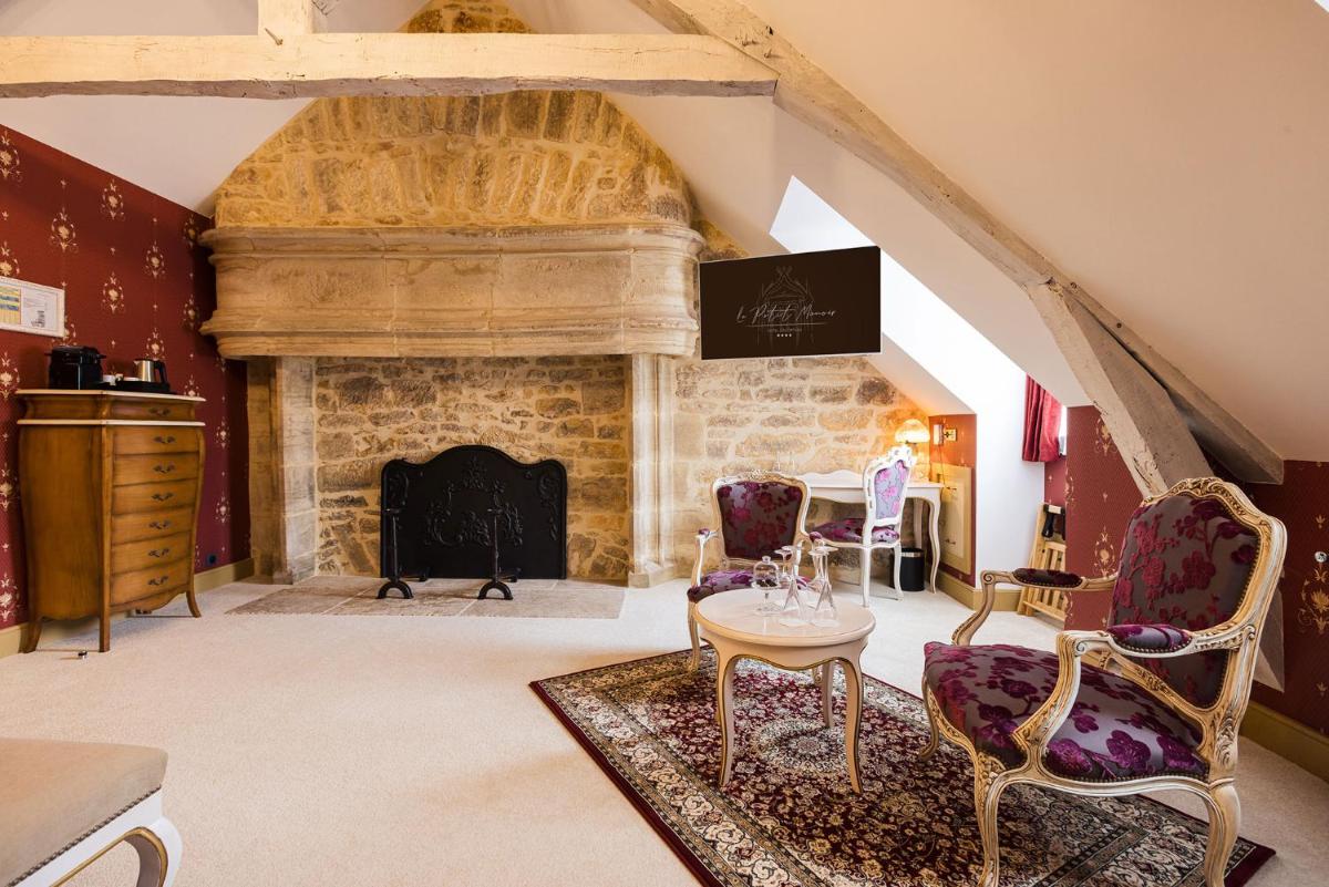 Le Petit Manoir 13