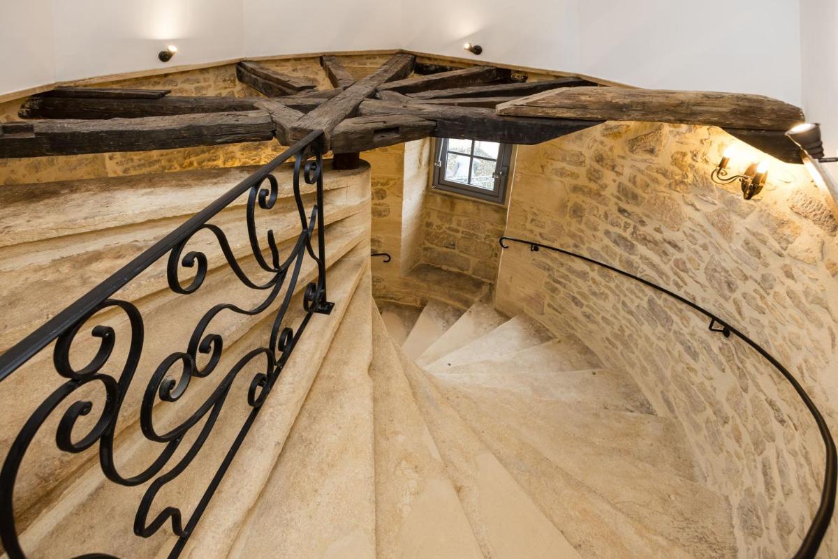 Le Petit Manoir 28