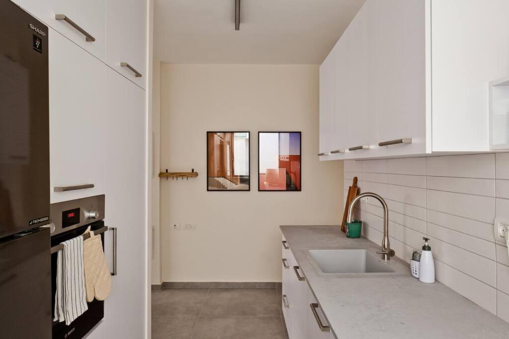 ✦Newly Renovated, Spacious 2BR✦ #BUGRASHOV_LIFE✦ view 4